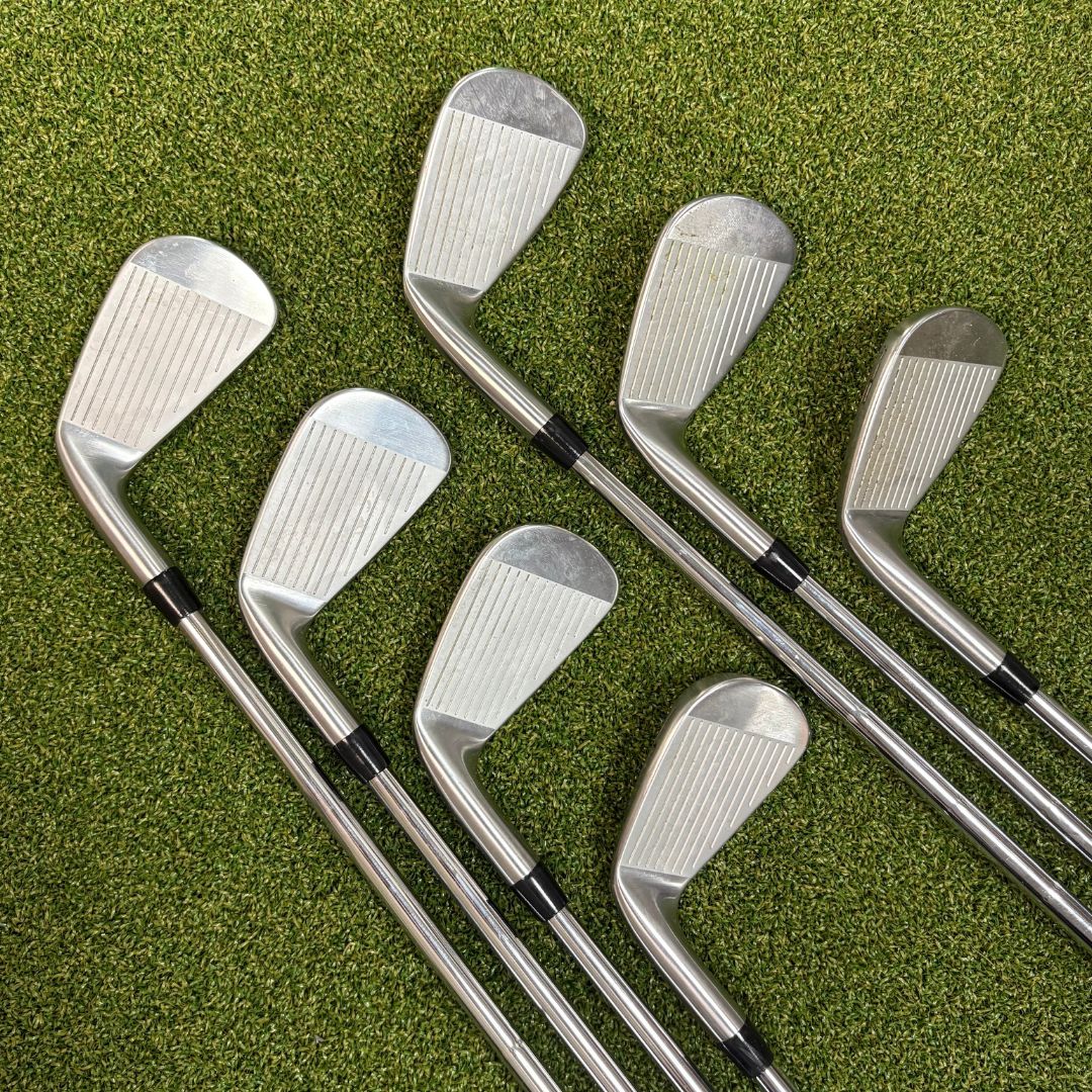 Titleist T150 5-PW - Dynamic Gold Tour Issue 130g (X100) X-Stiff - MCC +4 Align Grey/Black