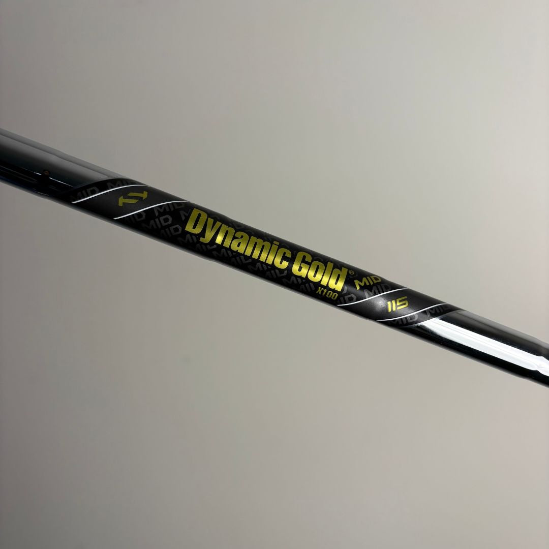 TaylorMade Milled Grind 4 54°/11 - Dynamic Gold MID 115g X100 - MCC Black/White Grip