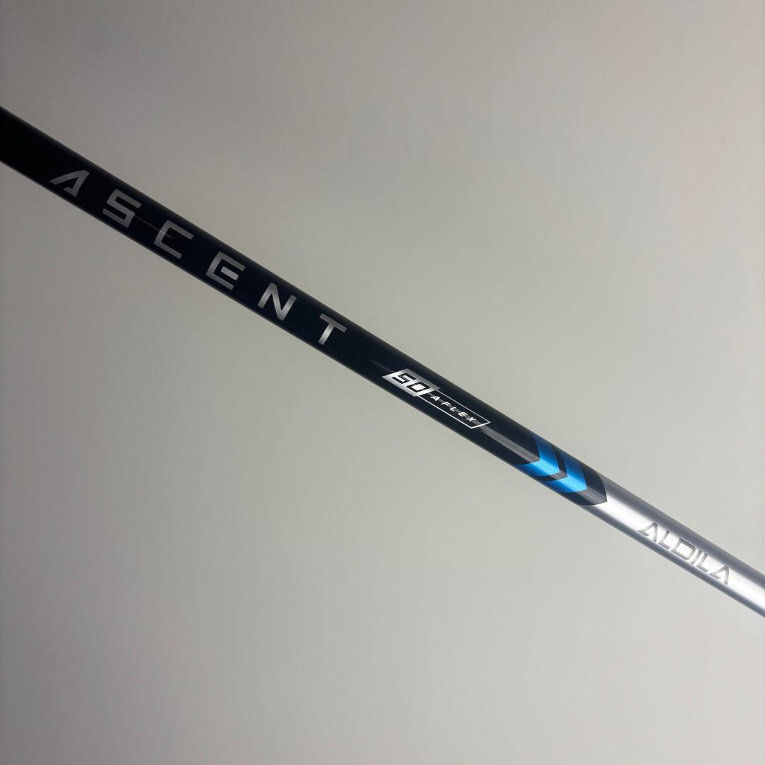 Cleveland Halo XL 4 Hybrid - 21 Degrees - Aldila Ascent Blue 50g A-Flex - Lamkin Crossline