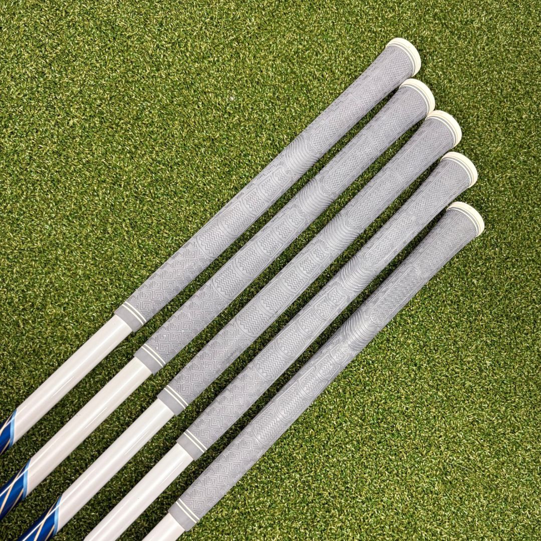 TaylorMade Kalea Premier Irons - 8-PW + SW - Kalea Premier 40g Ladies - Lamkin Sonar Grips