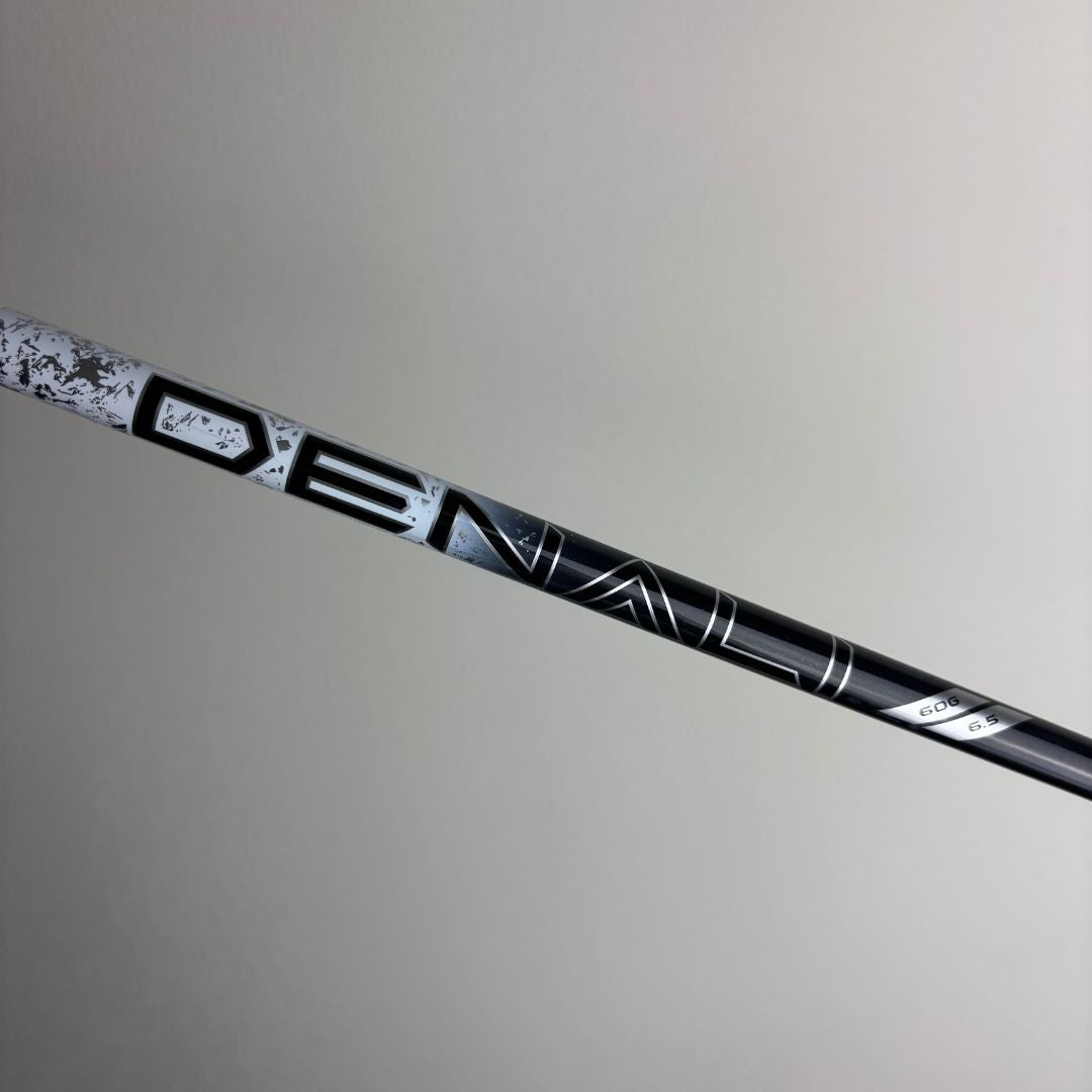 Callaway Ai-Smoke Triple Diamond Driver 10.5° - Denali Charcoal 60g X-Stiff - Callaway Tour Velvet Grip