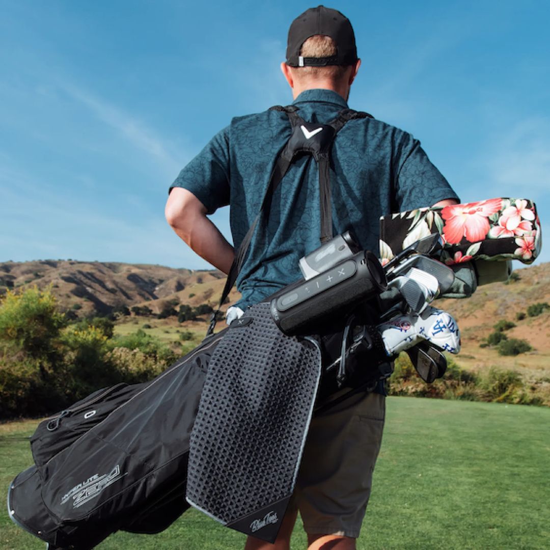 Blue Tees Magnetic Hub