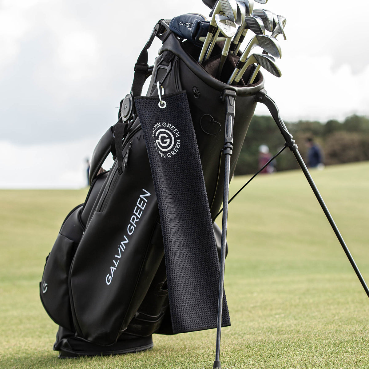 Galvin Green Theo Golf Towel - Black