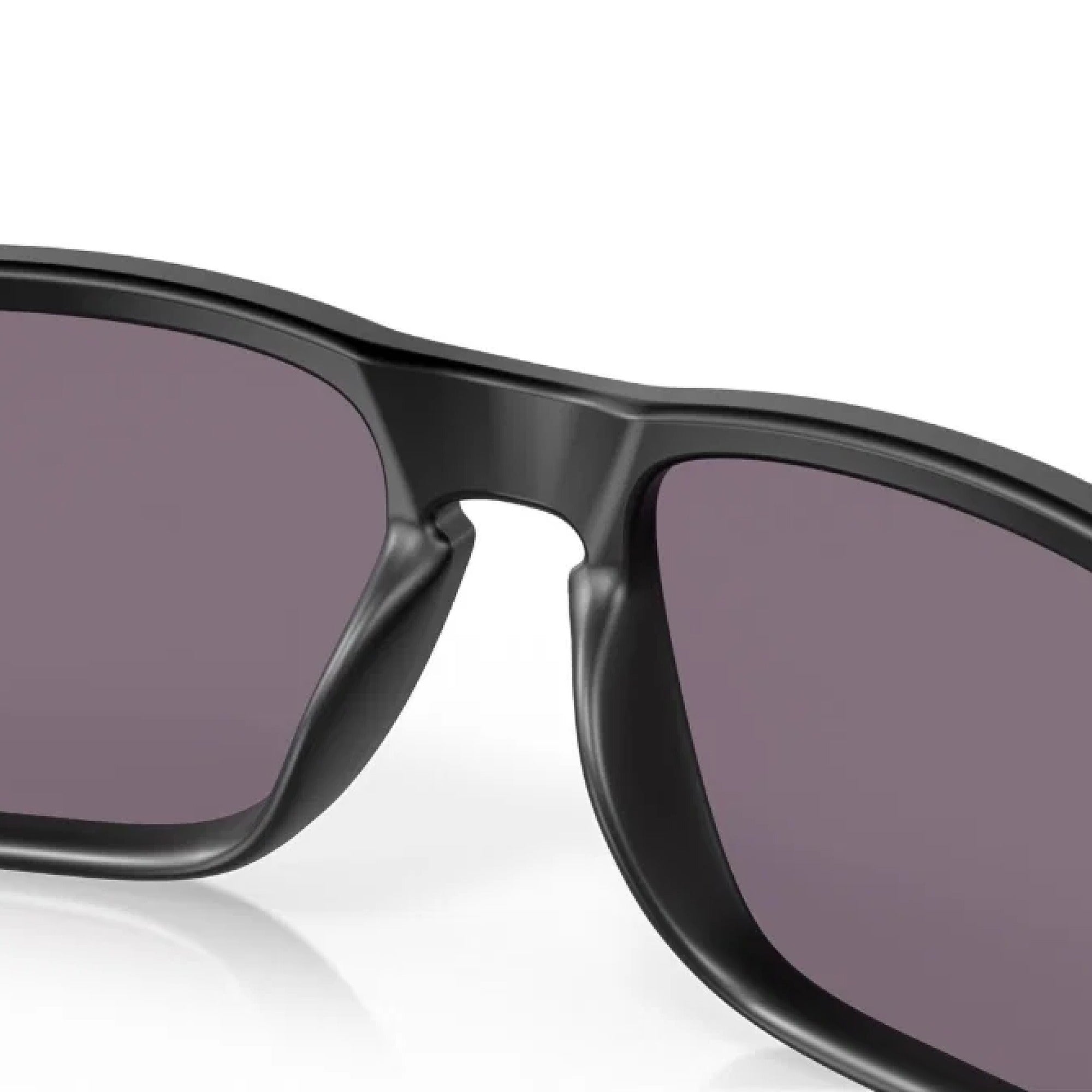 Oakley Holbrook Golf Sunglasses - Matte Black Frame with Prizm Grey Lenses
