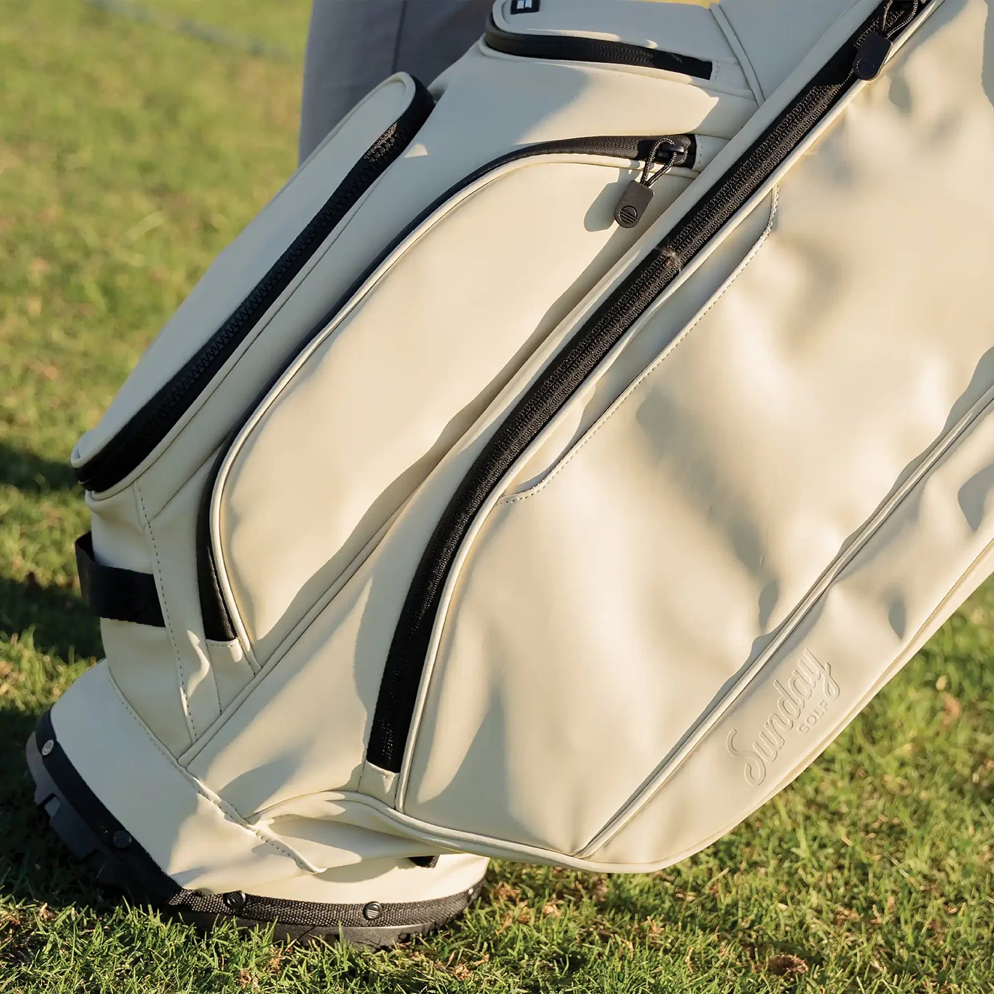 Sunday Golf S-Class Ryder Golf Stand Bag - Cream