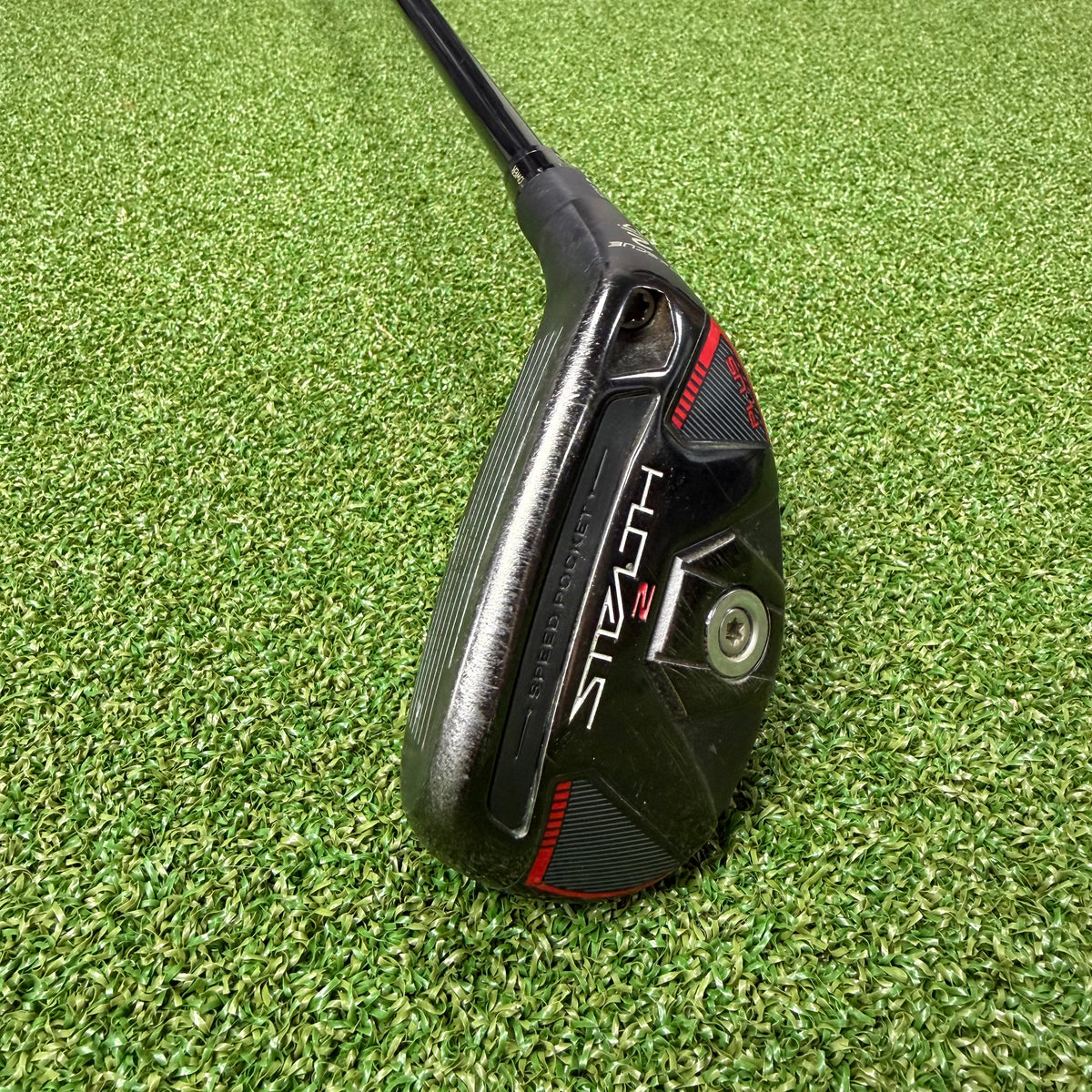 Taylormade Stealth 2 Hybrid - 17 Degree - HZRDUS Smoke Red RDX 80g X Flex Shaft - Golfpride Z Grip Grey