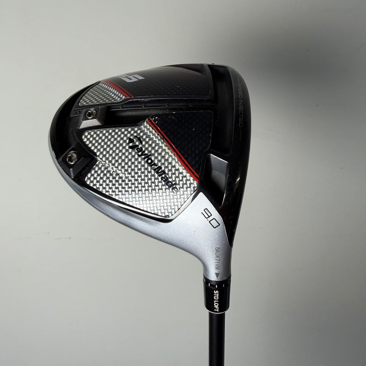 Taylormade M5 Driver - 9 Degree - Mitsubishi Diamana 'Ahina 50 X-Stiff Shaft - Golf Pride Multi Compund Red & White Grip