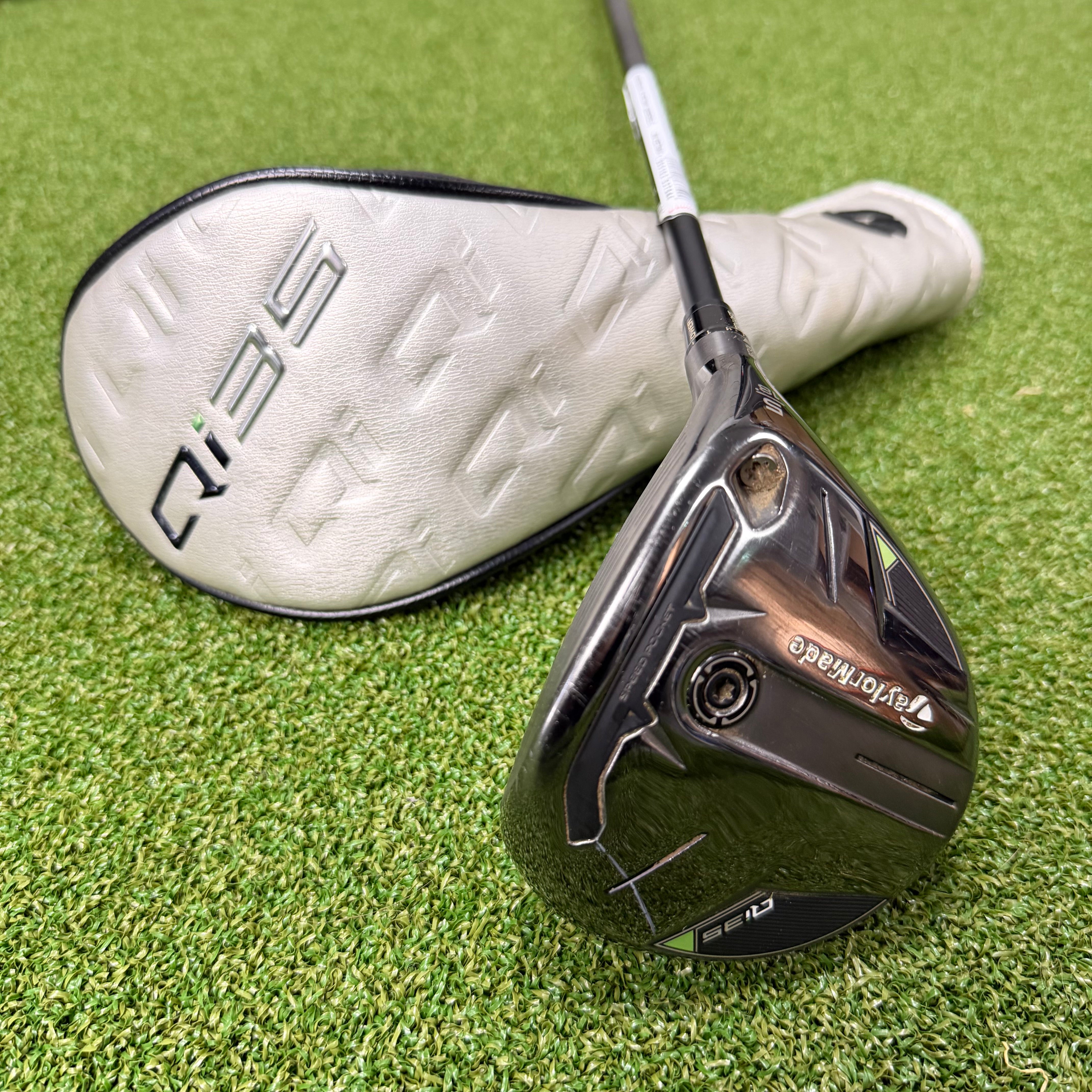 Taylormade Qi35 Fairway Wood - 18 Degree - Fujikara Ventus Blue 6 Stiff Shaft - Golf Pride Z Grip