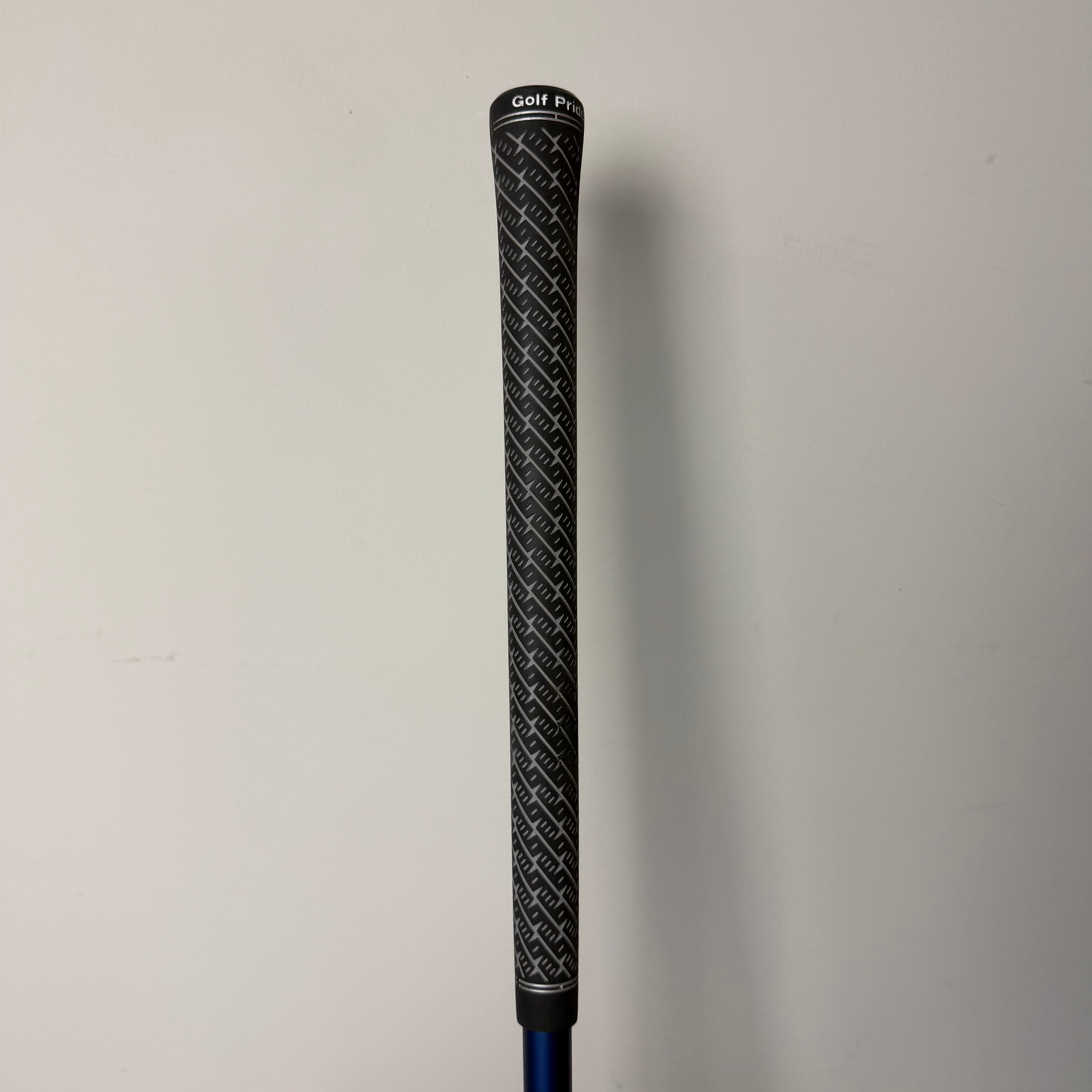 Taylormade Qi35 Fairway Wood - 18 Degree - Fujikara Ventus Blue 6 Stiff Shaft - Golf Pride Z Grip