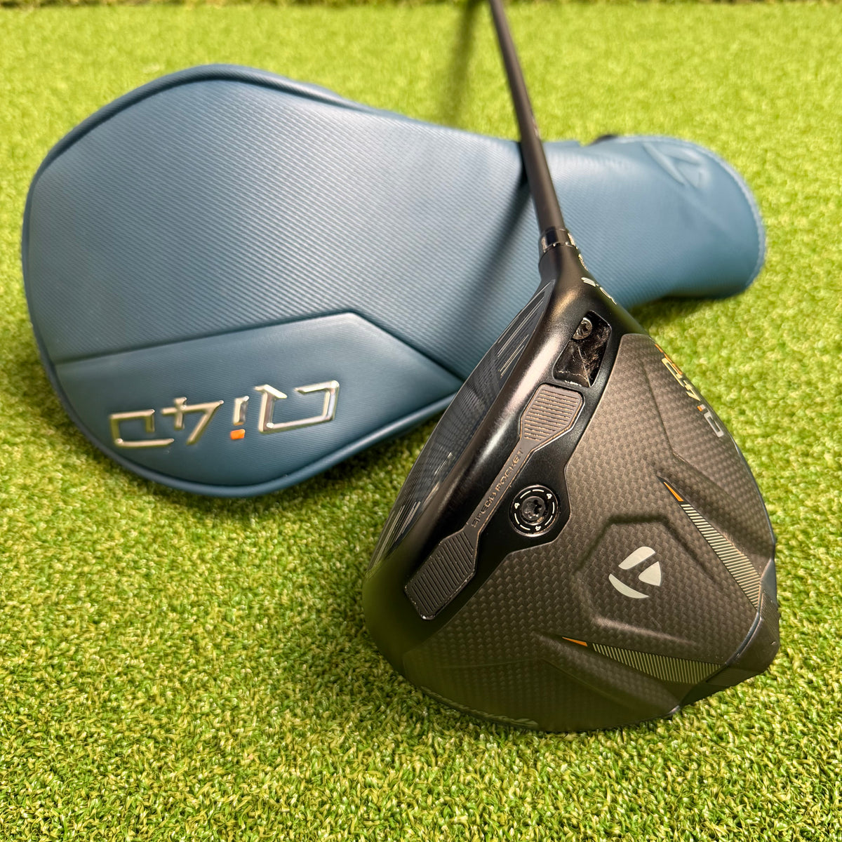 Taylormade Qi4D Max Driver - 10.5 Degree - Mitsubishi Reax Red 50 Regular Shaft - Golf Pride Z Grip
