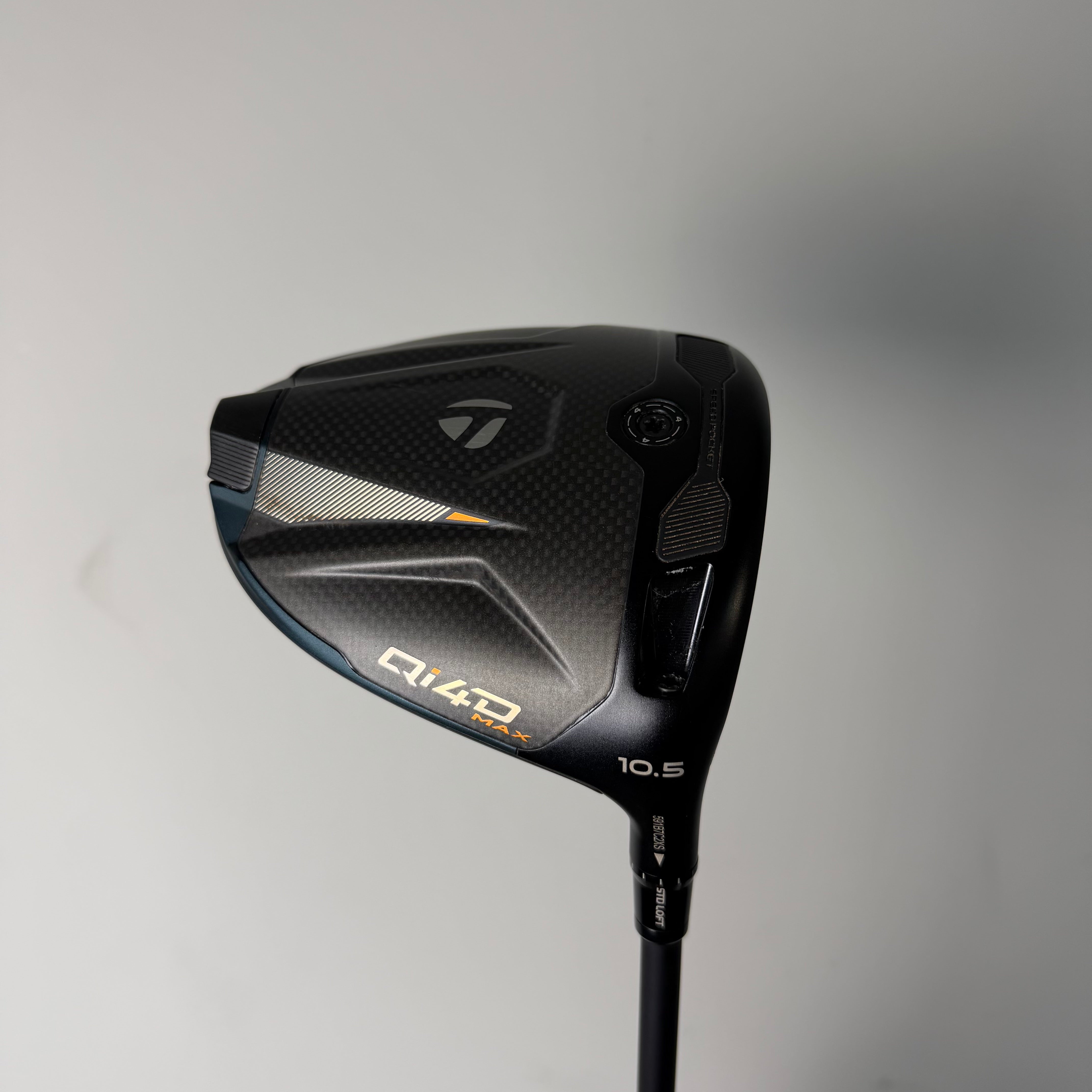 Taylormade Qi4D Max Driver - 10.5 Degree - Mitsubishi Reax Red 50 Regular Shaft - Golf Pride Z Grip
