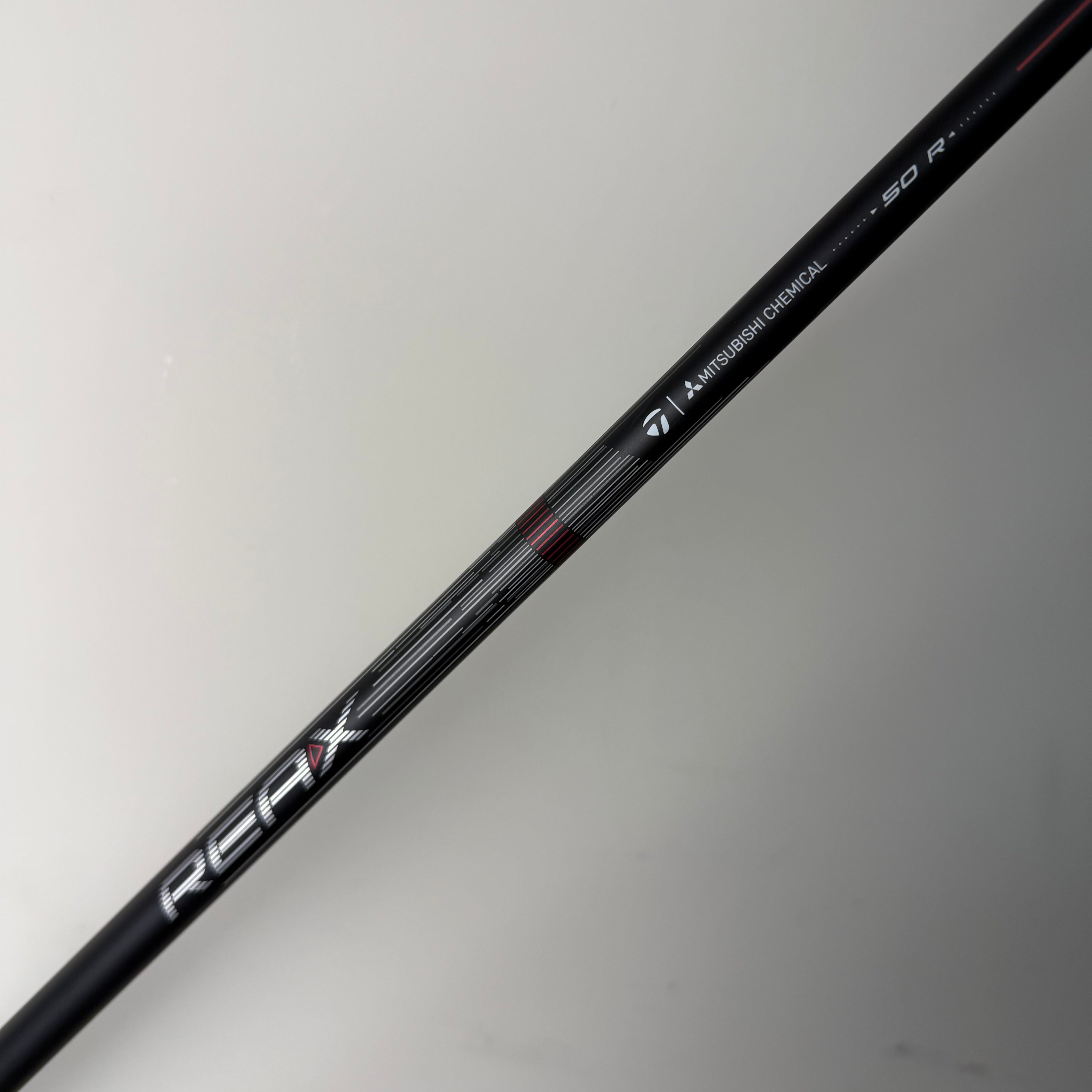 Taylormade Qi4D Max Driver - 10.5 Degree - Mitsubishi Reax Red 50 Regular Shaft - Golf Pride Z Grip