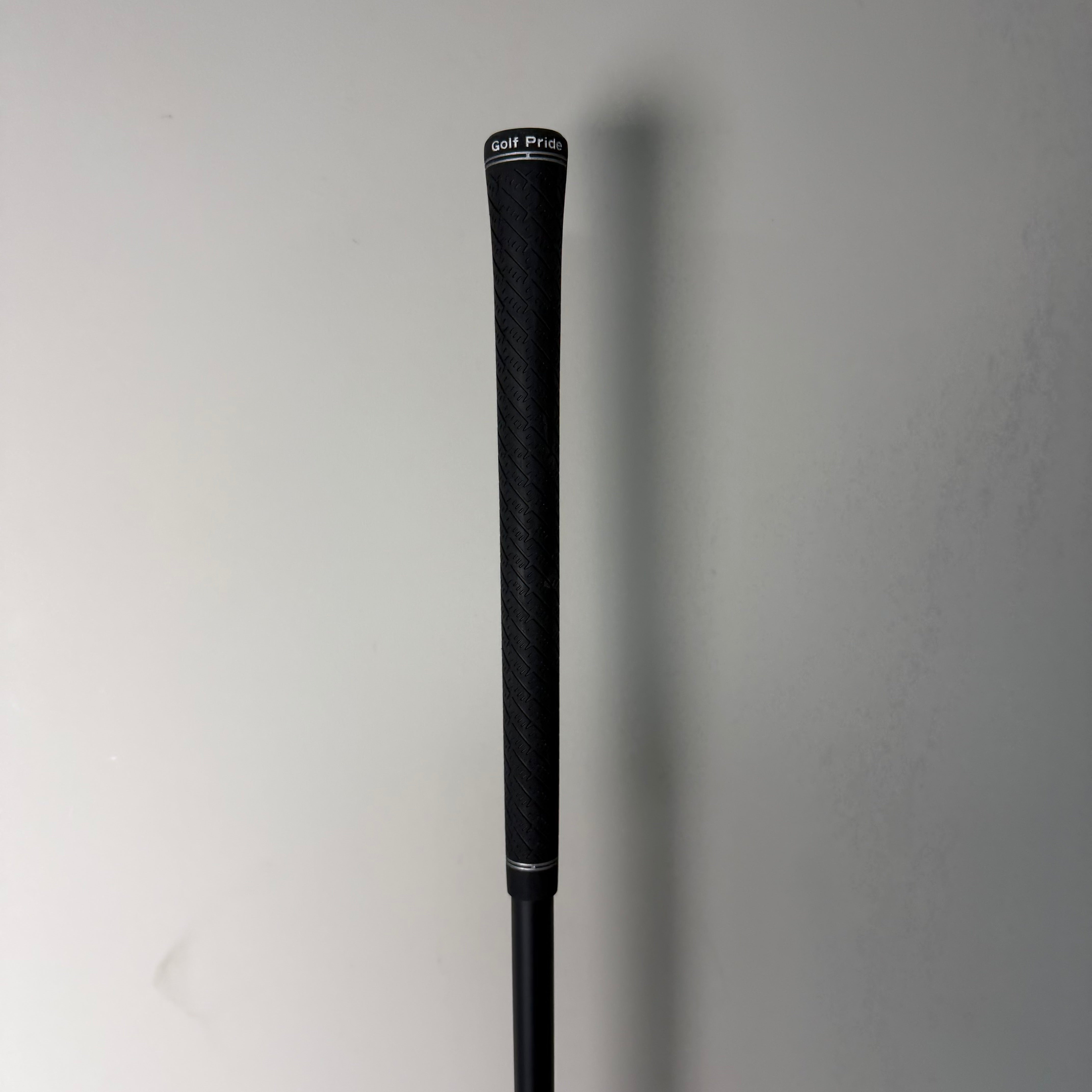 Taylormade Qi4D Max Driver - 10.5 Degree - Mitsubishi Reax Red 50 Regular Shaft - Golf Pride Z Grip