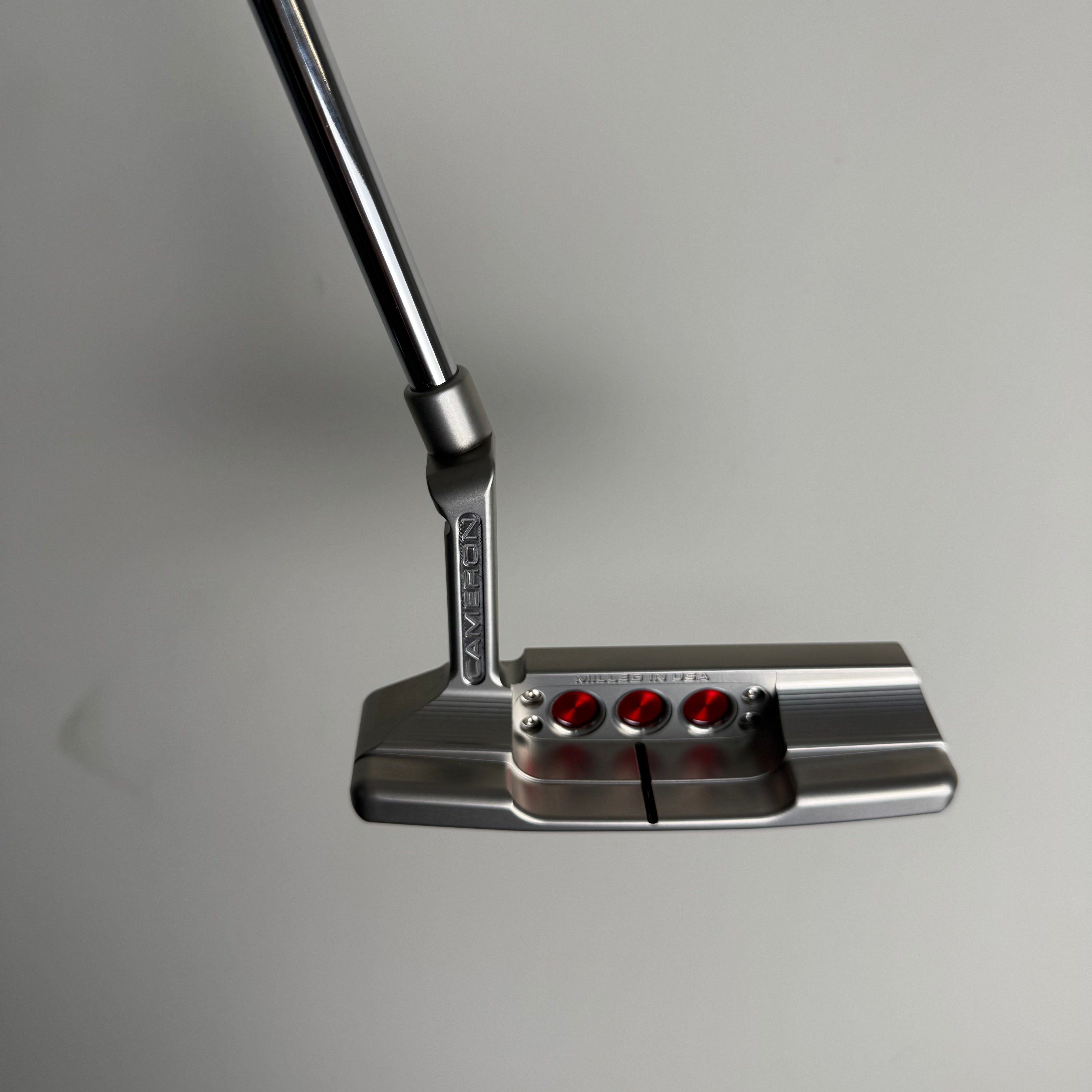 Scotty Cameron Studio Style Newport 2 - 34 Inch - Full Contact Slim Grip