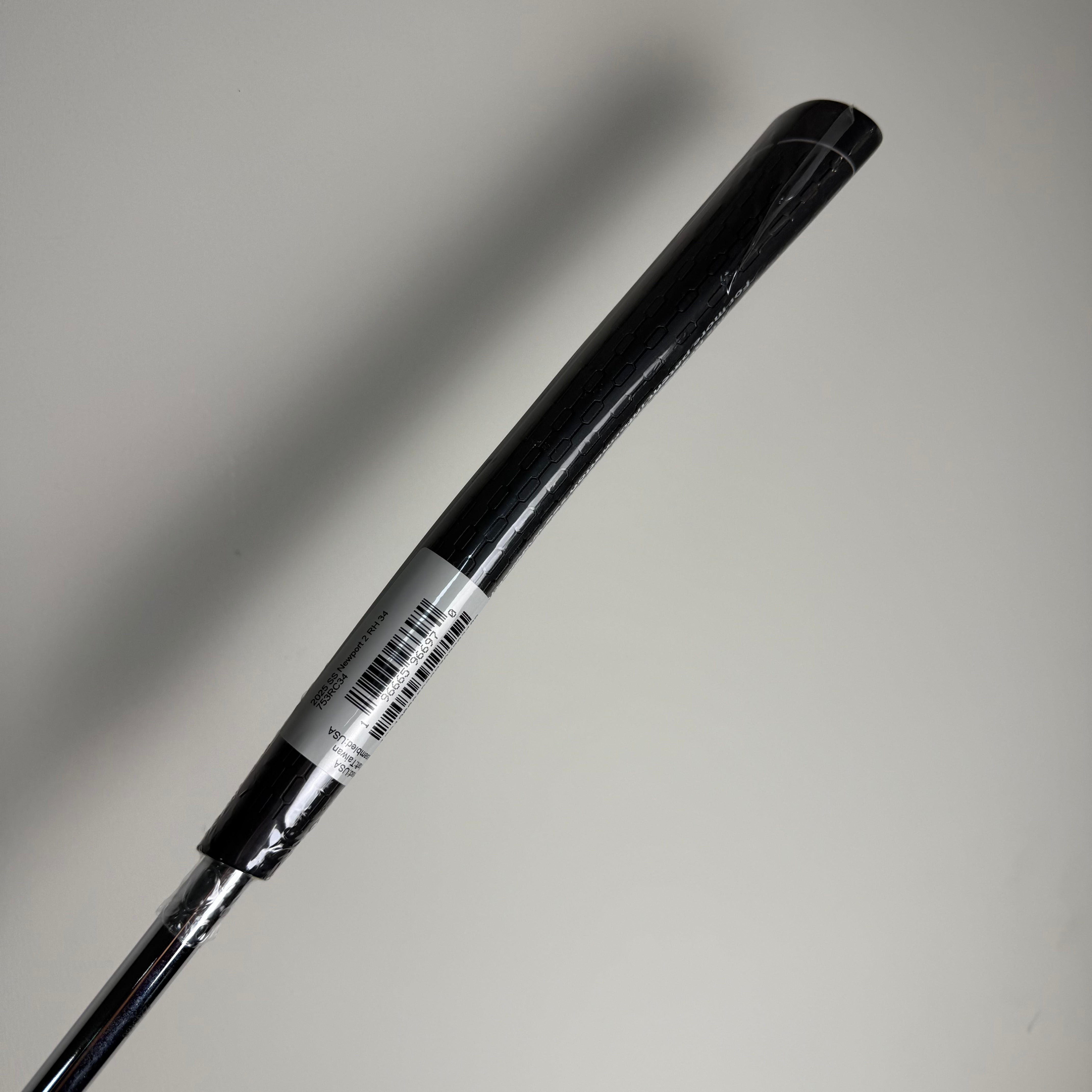 Scotty Cameron Studio Style Newport 2 - 34 Inch - Full Contact Slim Grip