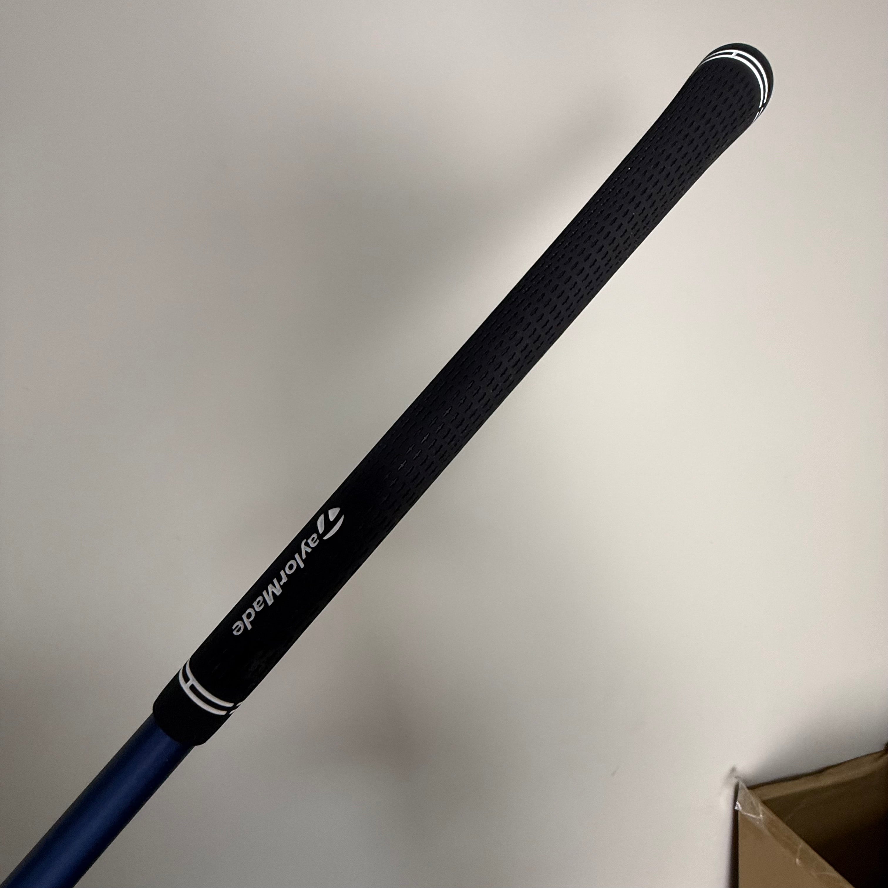 TaylorMade Qi35 5 Wood - 18 Degree - Ventus Blue 50g Regular - Midsize Tour Velvet Grip