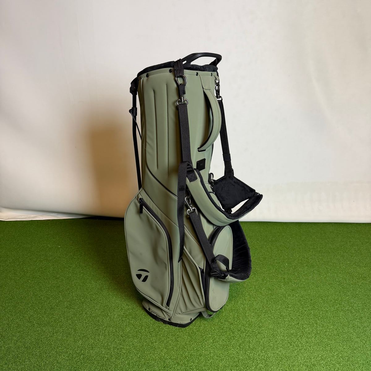 Taylormade Signature Stand Bag - Sage (Pre-Owned)