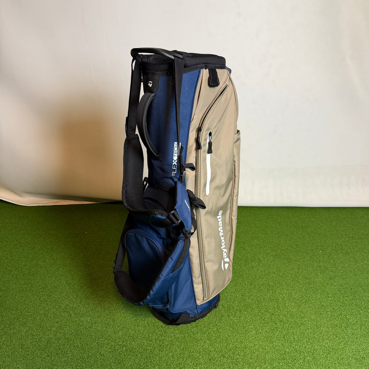 Taylormade Flextech Stand Bag - Navy & Tan (Pre-Owned)