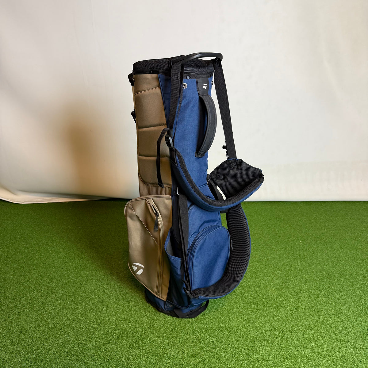 Taylormade Flextech Stand Bag - Navy & Tan (Pre-Owned)