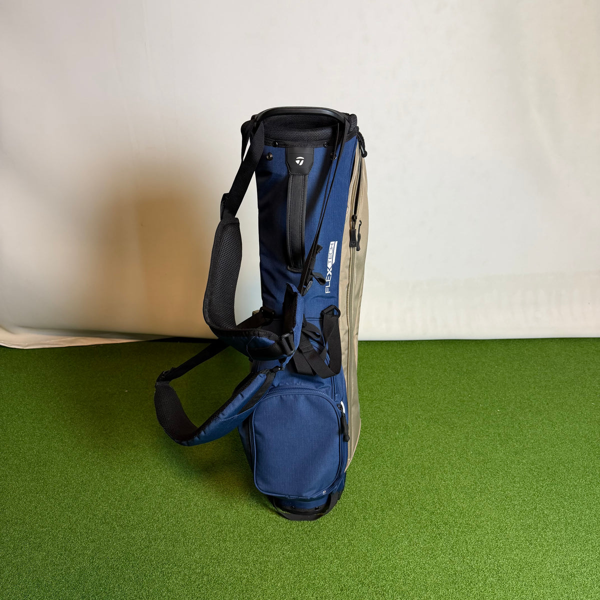 Taylormade Flextech Stand Bag - Navy & Tan (Pre-Owned)