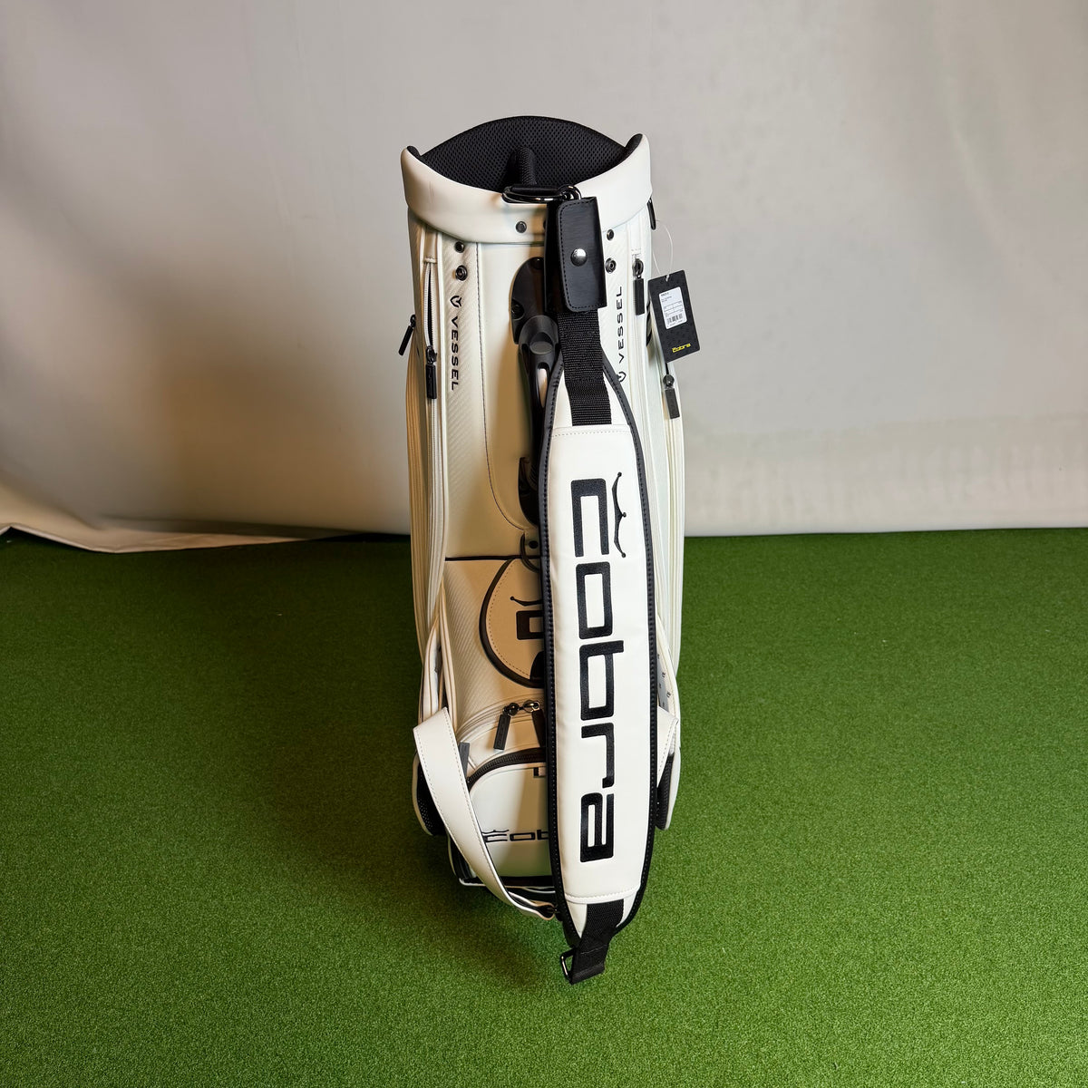 Cobra x Vessel Core Staff Bag - Bright White (Pre-Owned)