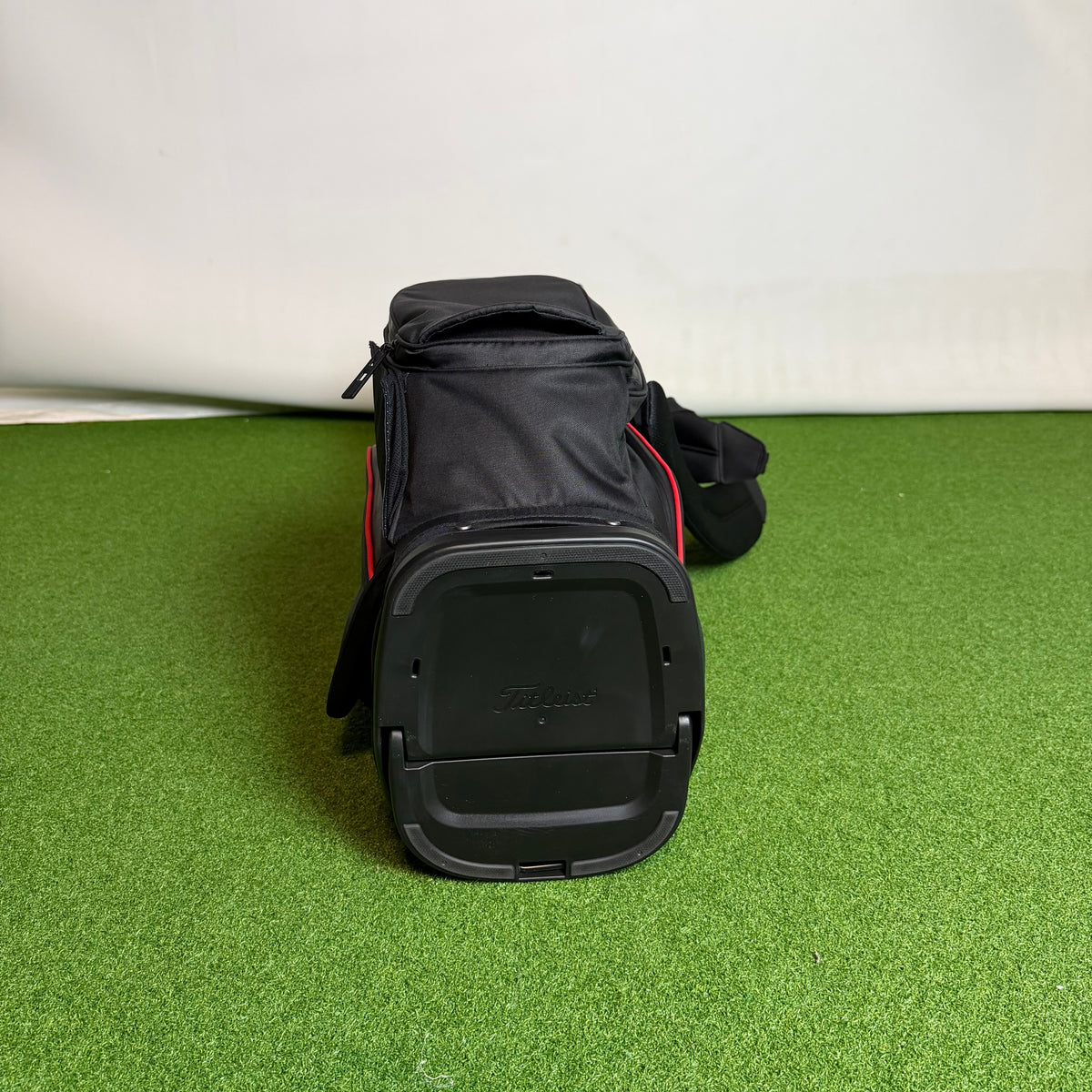Titleist Players S5 StaDry Stand Bag - Black & Red (Pre-Owned)