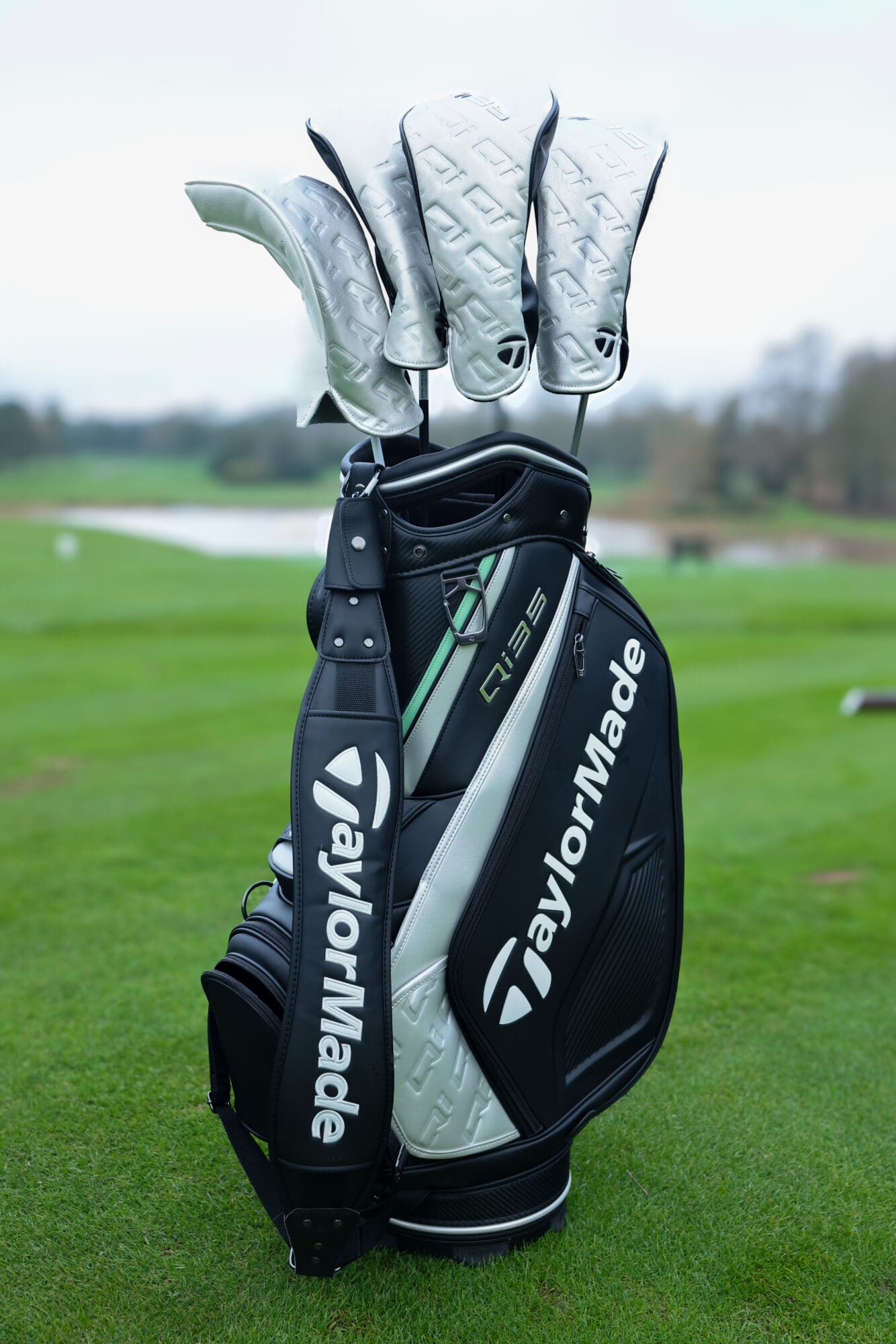 TaylorMade Qi35 Golf Driver - Right Handed