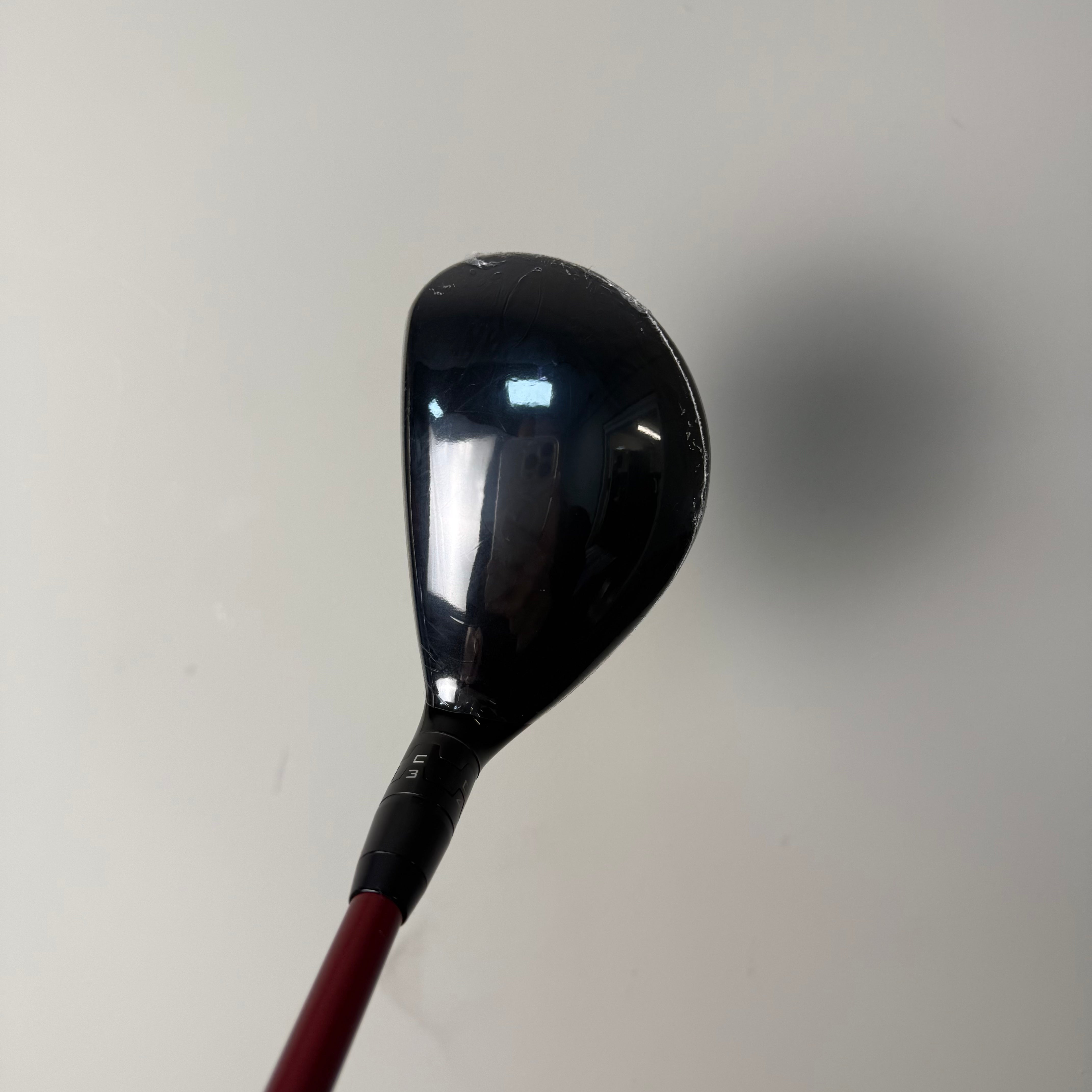 Titleist GT2 3 Hybrid 18° - Denali Red 60g Stiff (6.0) - Tour Velvet Midsize