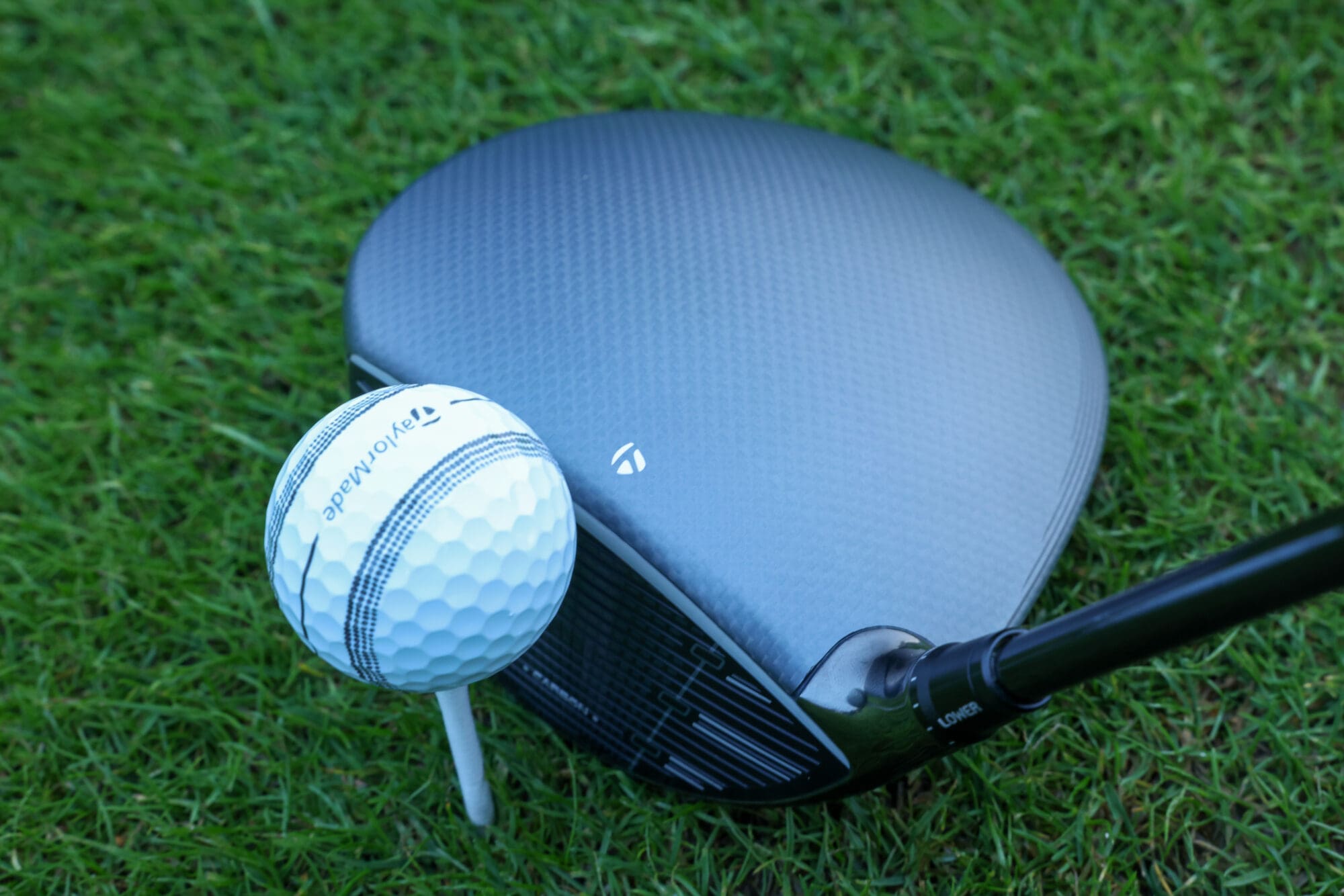 TaylorMade Qi35 Golf Driver - Right Handed