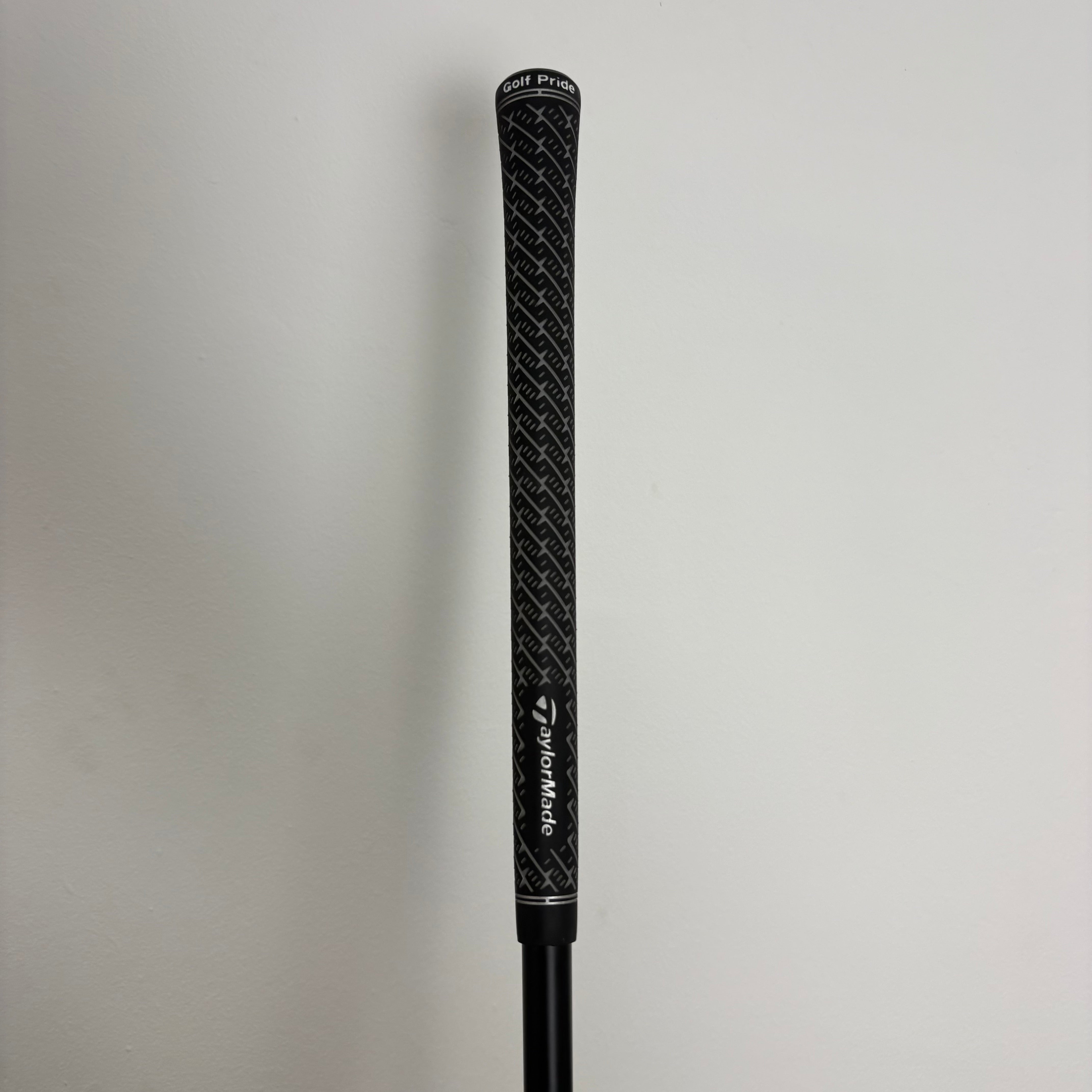 TaylorMade Qi35 9° Driver - Fujikura Speeder 50g Regular - Z-Grip