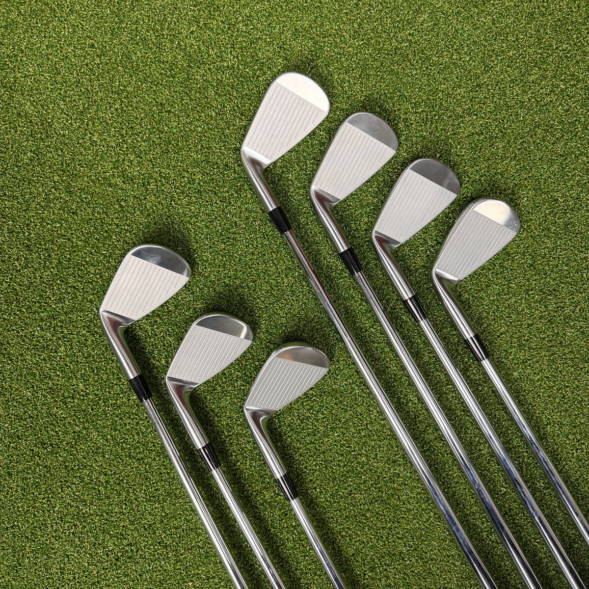 Mizuno Pro M-13 Irons - 4-PW - Project X Rifle 6.0 Stiff - Superstroke Lamkin 100 Midsize Grips