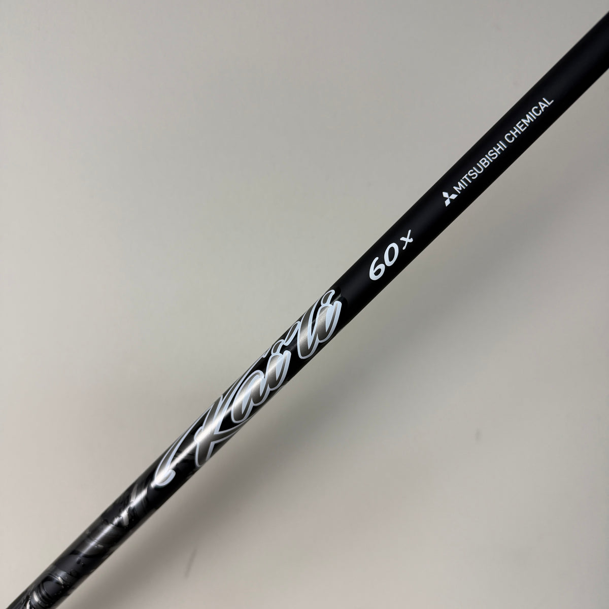 Taylormade QI4D Driver - 10.5 Degree - Mitsubishi Chemical Kai'li White 60 X Flex - Golf Pride Z Grip