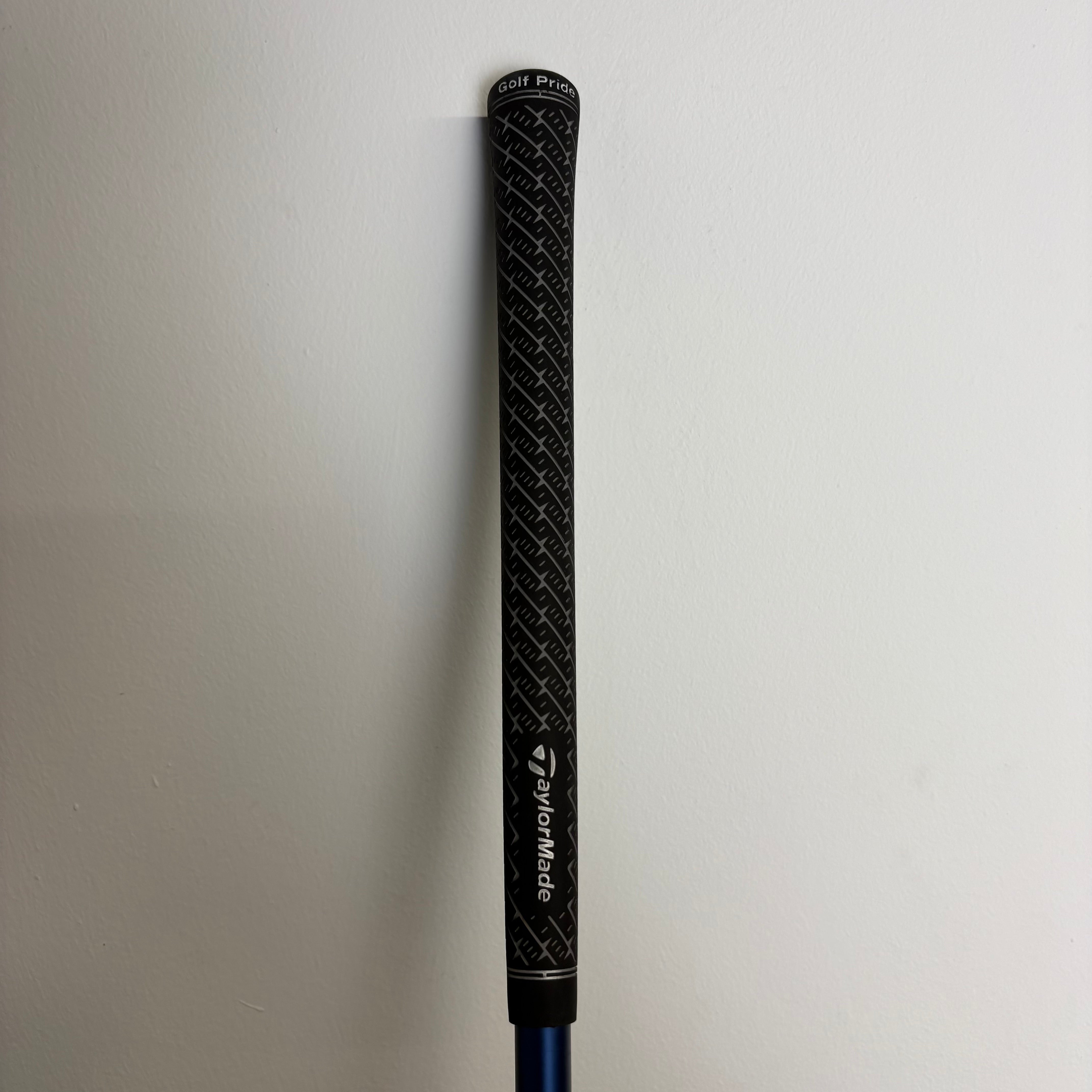 TaylorMade Qi35 4 Hybrid - 22° - Ventus Blue 60g Regular - Z-Grip