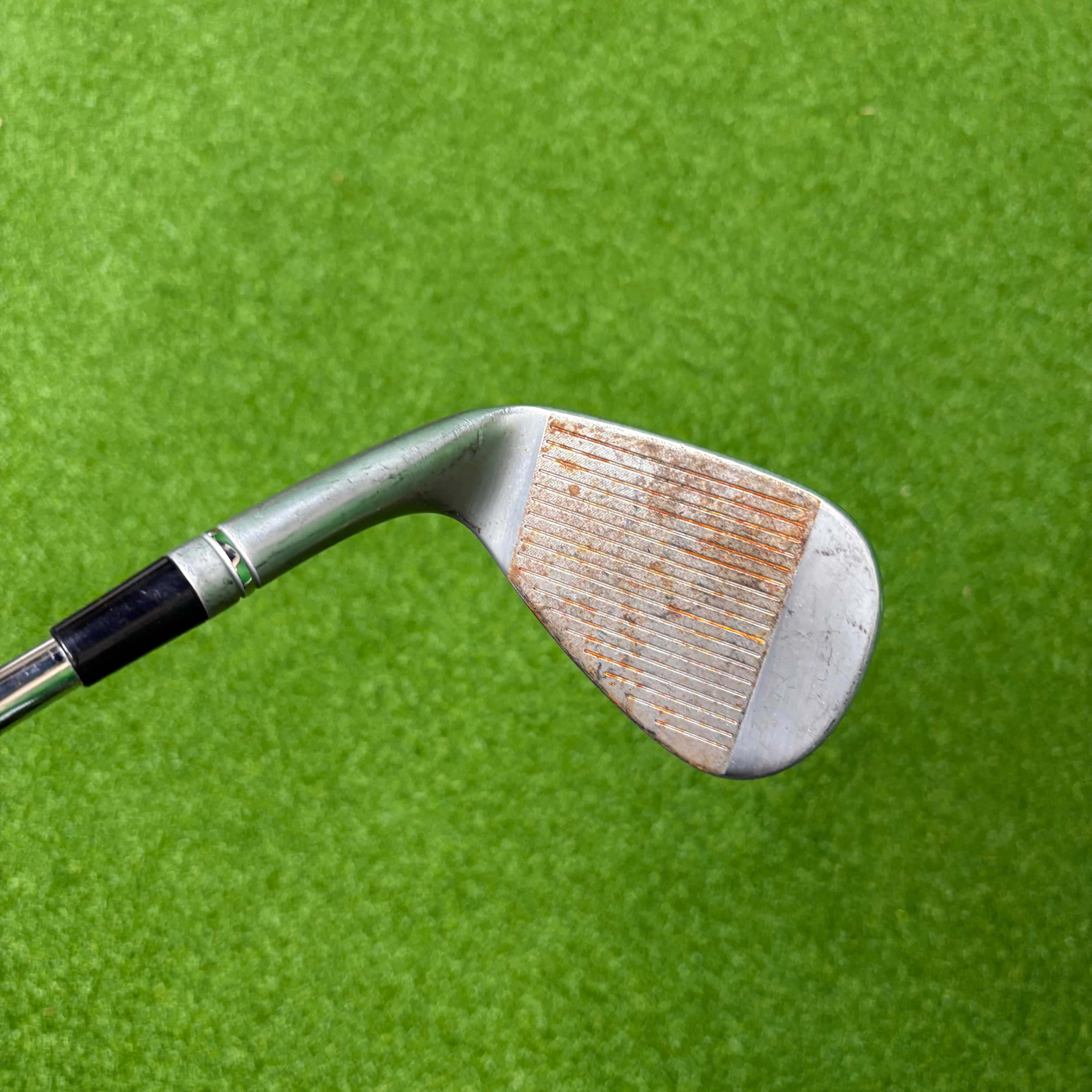 TaylorMade Milled Grind 4 56°/14 HB - Dynamic Gold Tour Issue 115g Wedge Flex - RAW FACE - Lamkin Crossline