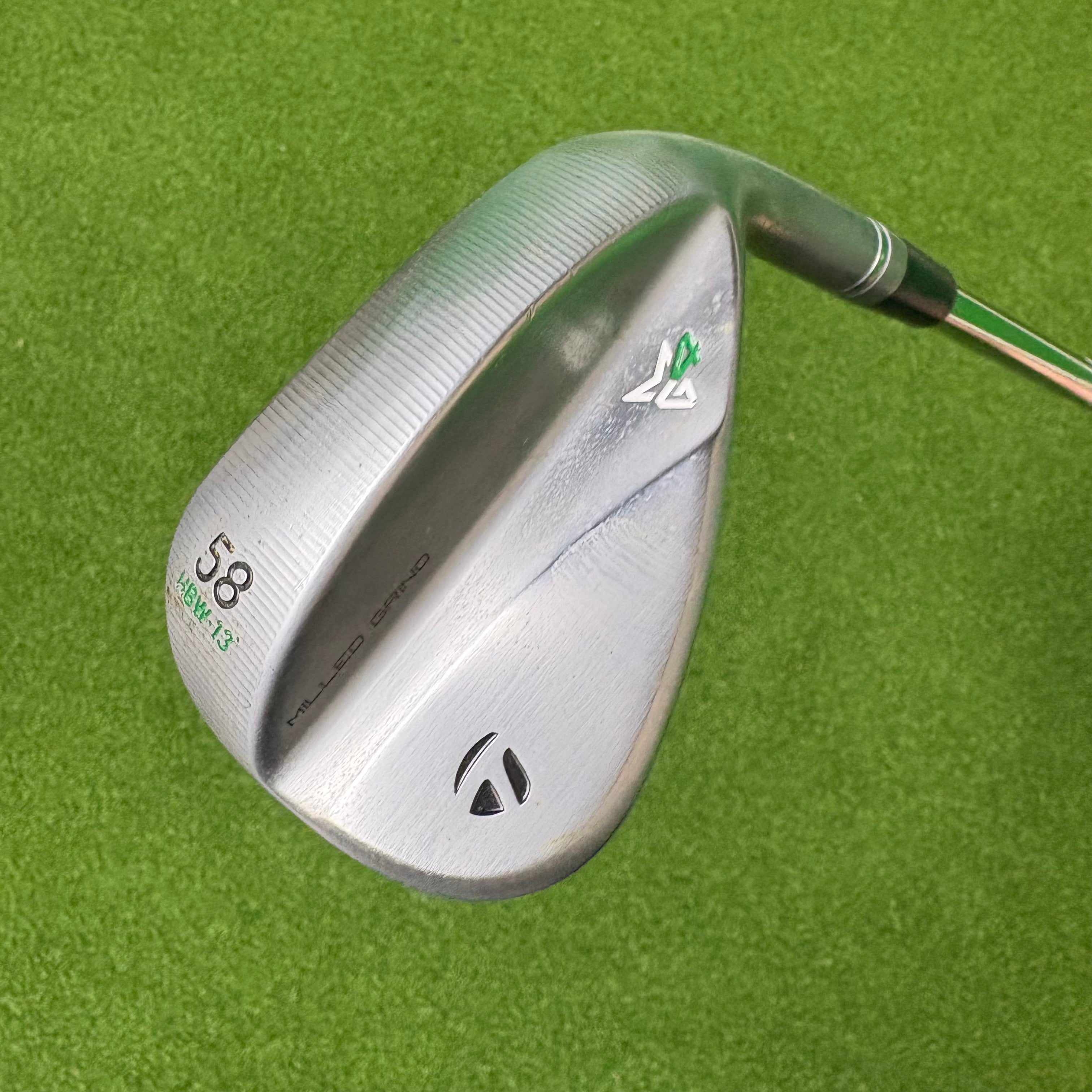 TaylorMade Milled Grind 4 58°/13 HBW - Dynamic Gold Tour Issue 115g Wedge Flex - RAW FACE - Lamkin Crossline