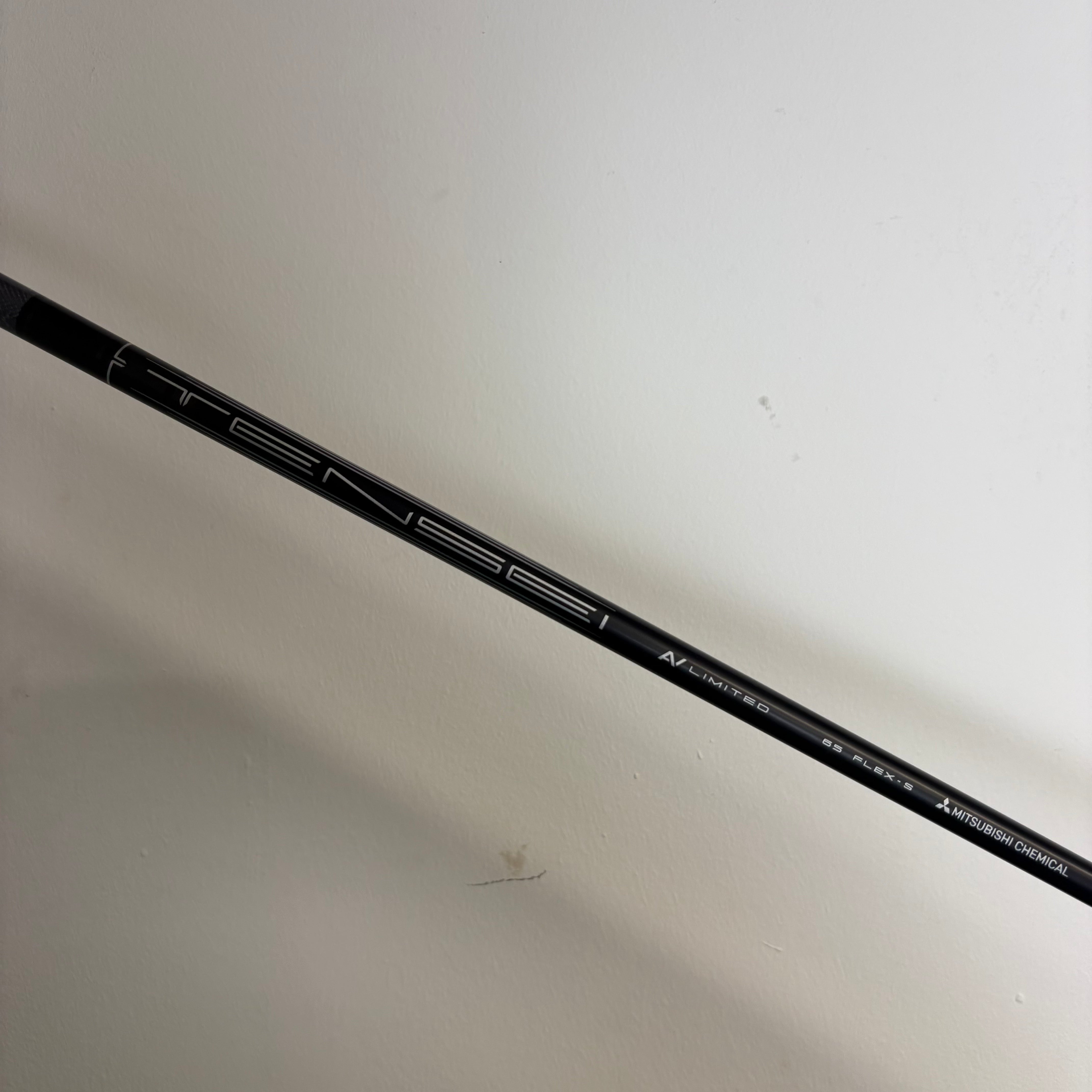 TaylorMade Qi10 LS 9° Driver - Tensei AV Black 65g Stiff - MCC +4 Grey Grip