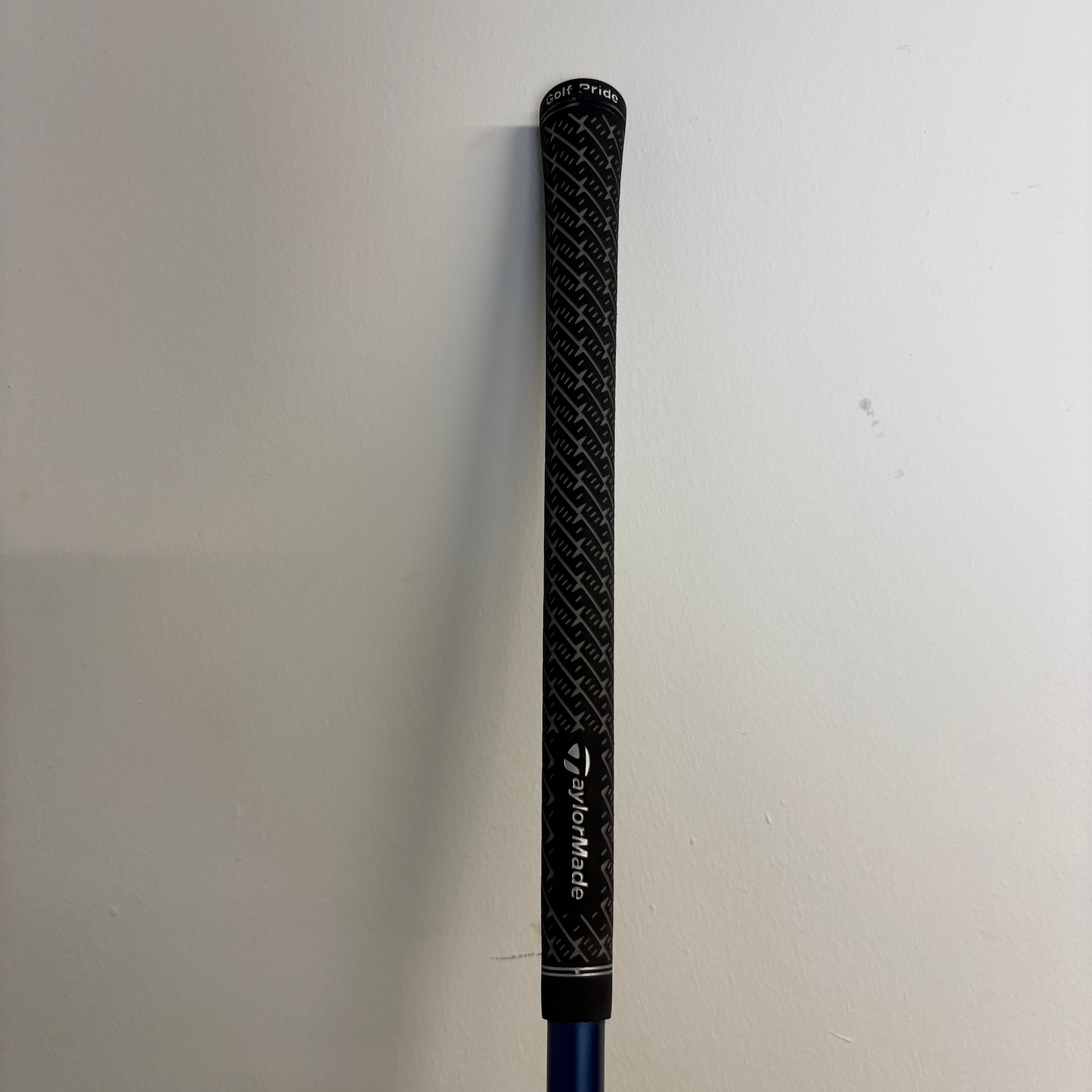 TaylorMade Qi35 10.5° Driver - Ventus Blue 50g Regular - Z-Grip