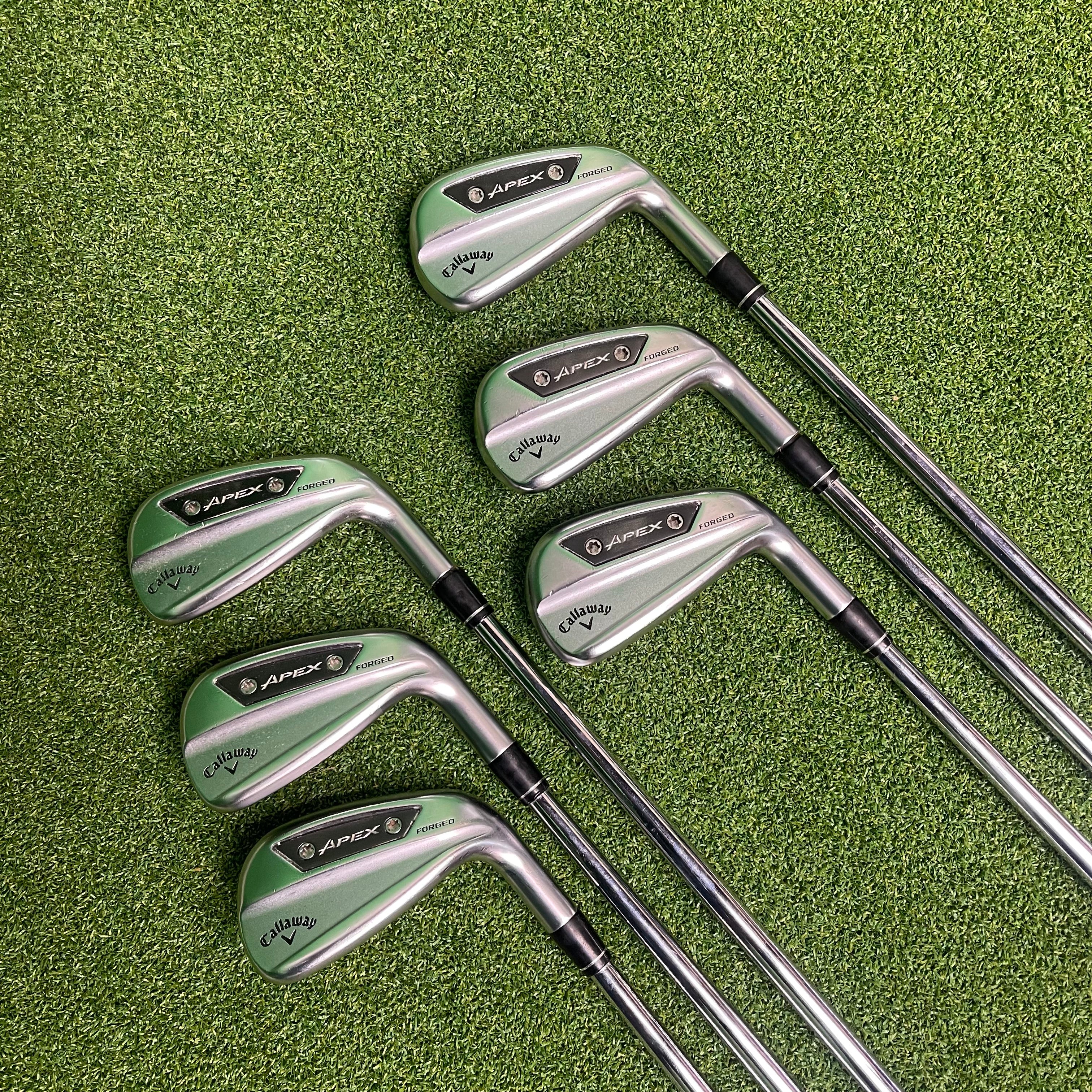 Callaway Apex Ai200 5-PW - N.S.Pro Modus Tour 120g Stiff - MCC+4 Teams (Green/Yellow)