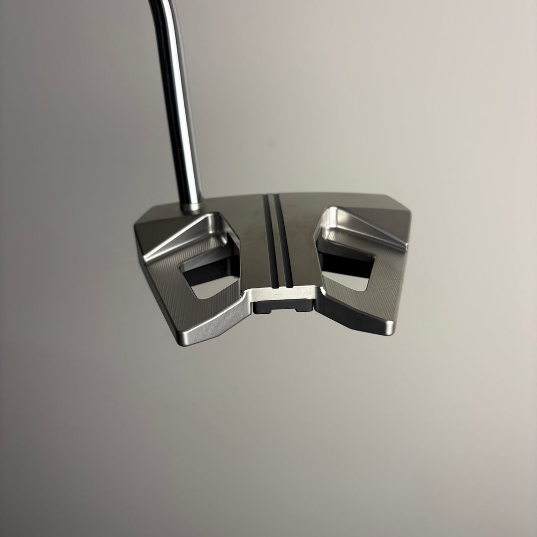 Scotty Cameron Phantom 9 - 33 Inch - Standard Grip