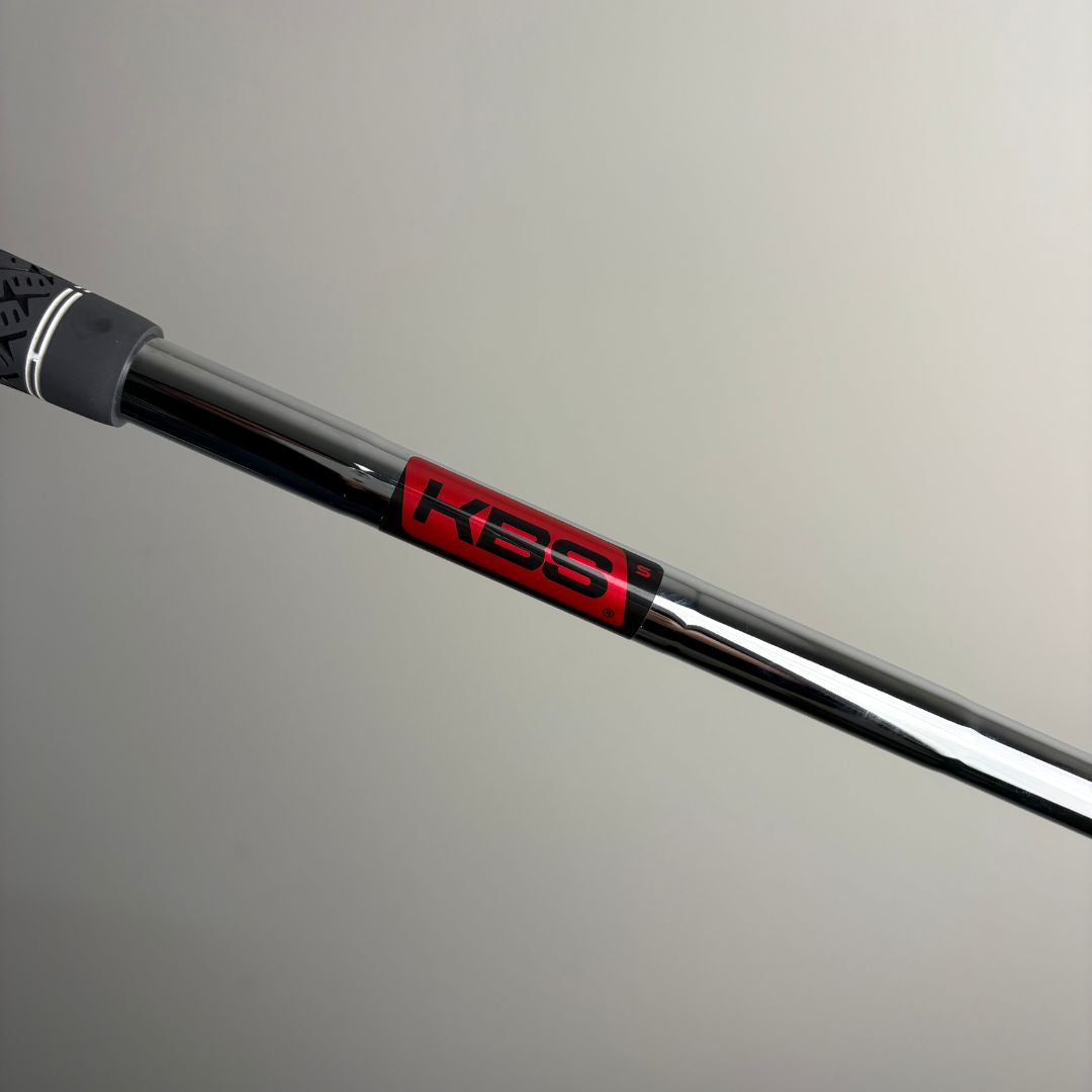 TaylorMade Milled Grind 4 54°/11 - KBS Tour 125g Stiff - Z-Grip