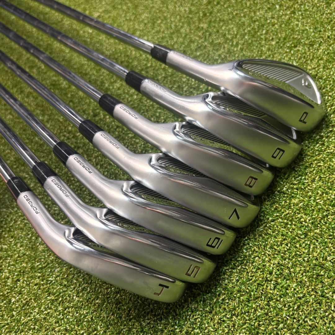 Taylormade P.7MC – 4-PW – KBS Tour 120g Stiff – Z-Grip Grey