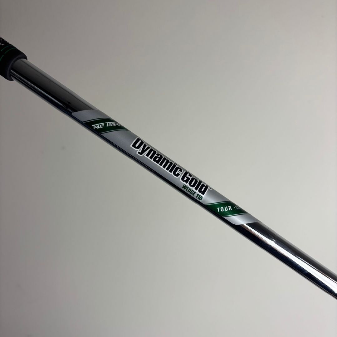 TaylorMade Milled Grind 4 60°/07 LB - Dynamic Gold Tour Issue 115g Wedge Flex - Lamkin Crossline