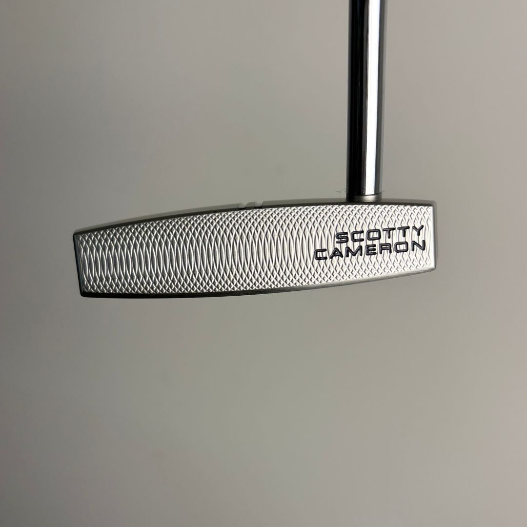 Scotty Cameron Phantom 9 - 33 Inch - Standard Grip