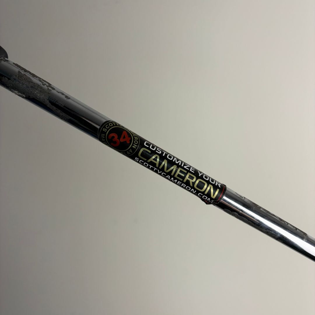 Scotty Cameron Futura 5 MB - 34 Inch - Matador Grip (Black/Red)