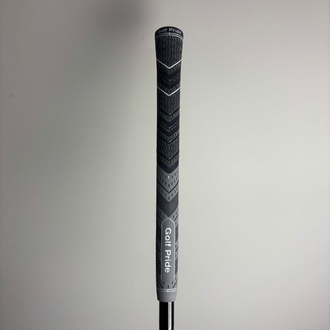 Taylormade Qi 4 Iron - KBS Tour Black X-Stiff - MCC +4 Black/Grey Midsize Grip