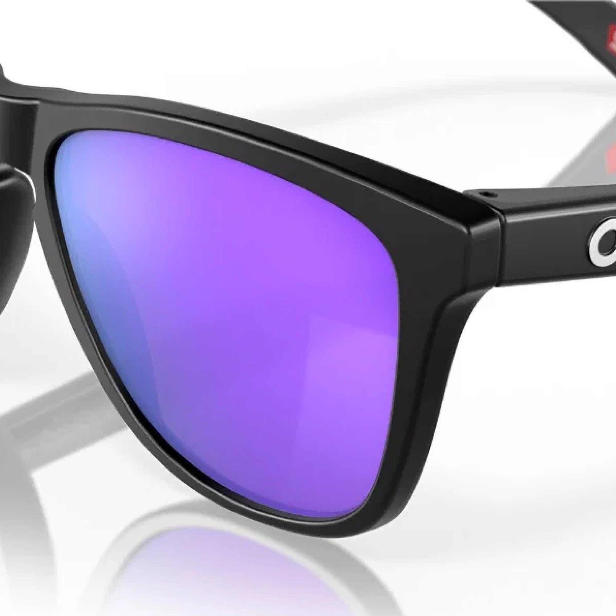 Oakley Frogskins Golf Sunglasses - Matte Black Frame with Prizm Violet Lenses