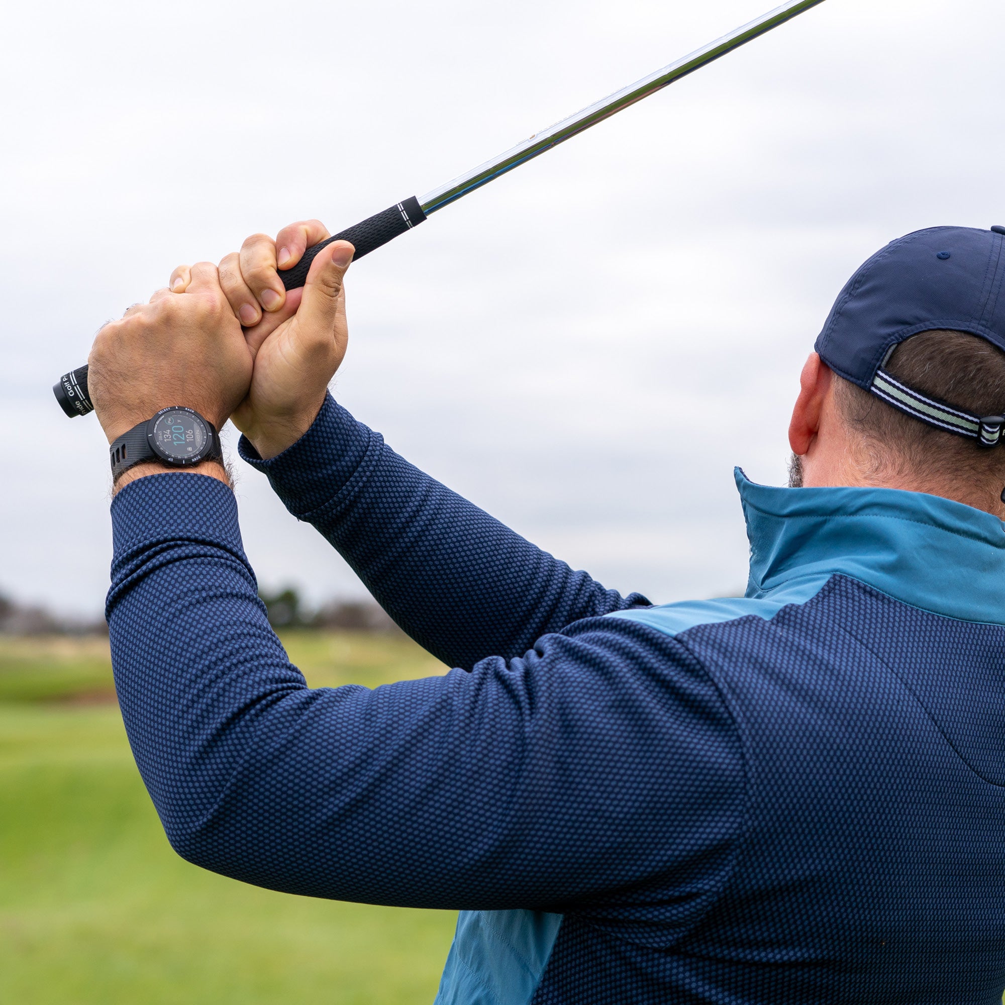 Shot Scope V5 GPS Watch - Black