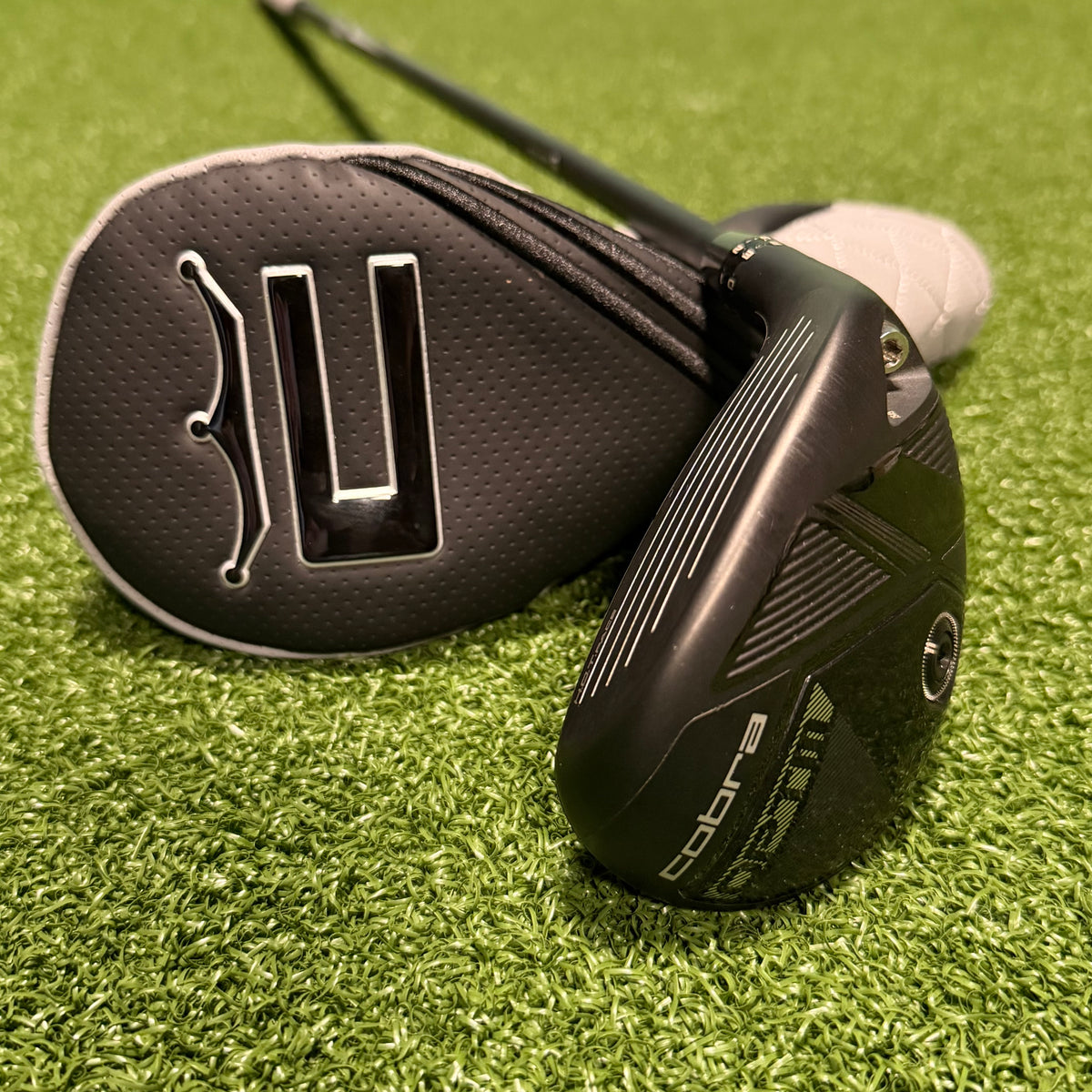 Cobra OPTM 4 Hybrid - 21 Degree - Mitsubishi Chemical MMT 80g X Flex Shaft - Golfpride Z Cord Grip