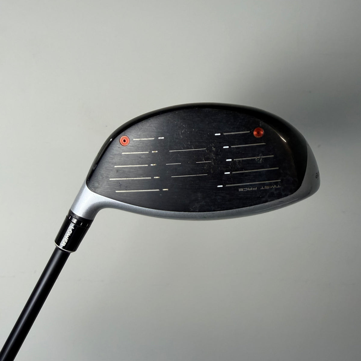 Taylormade M5 Driver - 9 Degree - Mitsubishi Diamana 'Ahina 50 X-Stiff Shaft - Golf Pride Multi Compund Red & White Grip