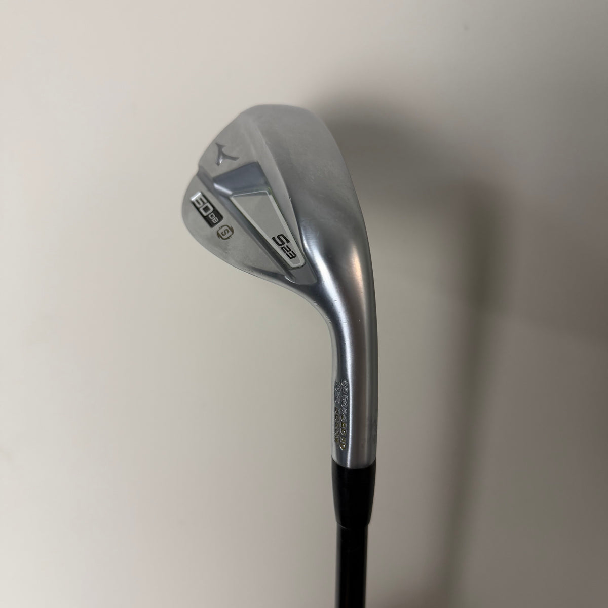 Mizuno S23 Wedge - 50º/08º S Grind - Dynamic Gold Tour Issue Onyx S400 - Golf Pride Multi Compound Blue & White Grip